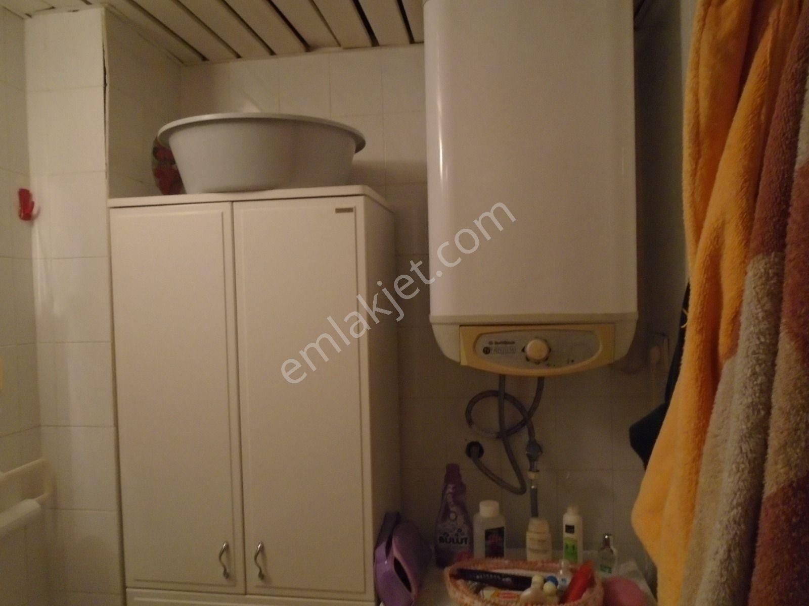 Bornova Evka 4 Mahallesinde Full Eşyalı Doğalgazlı Klimalı Kiralık Daire - Görsel 18