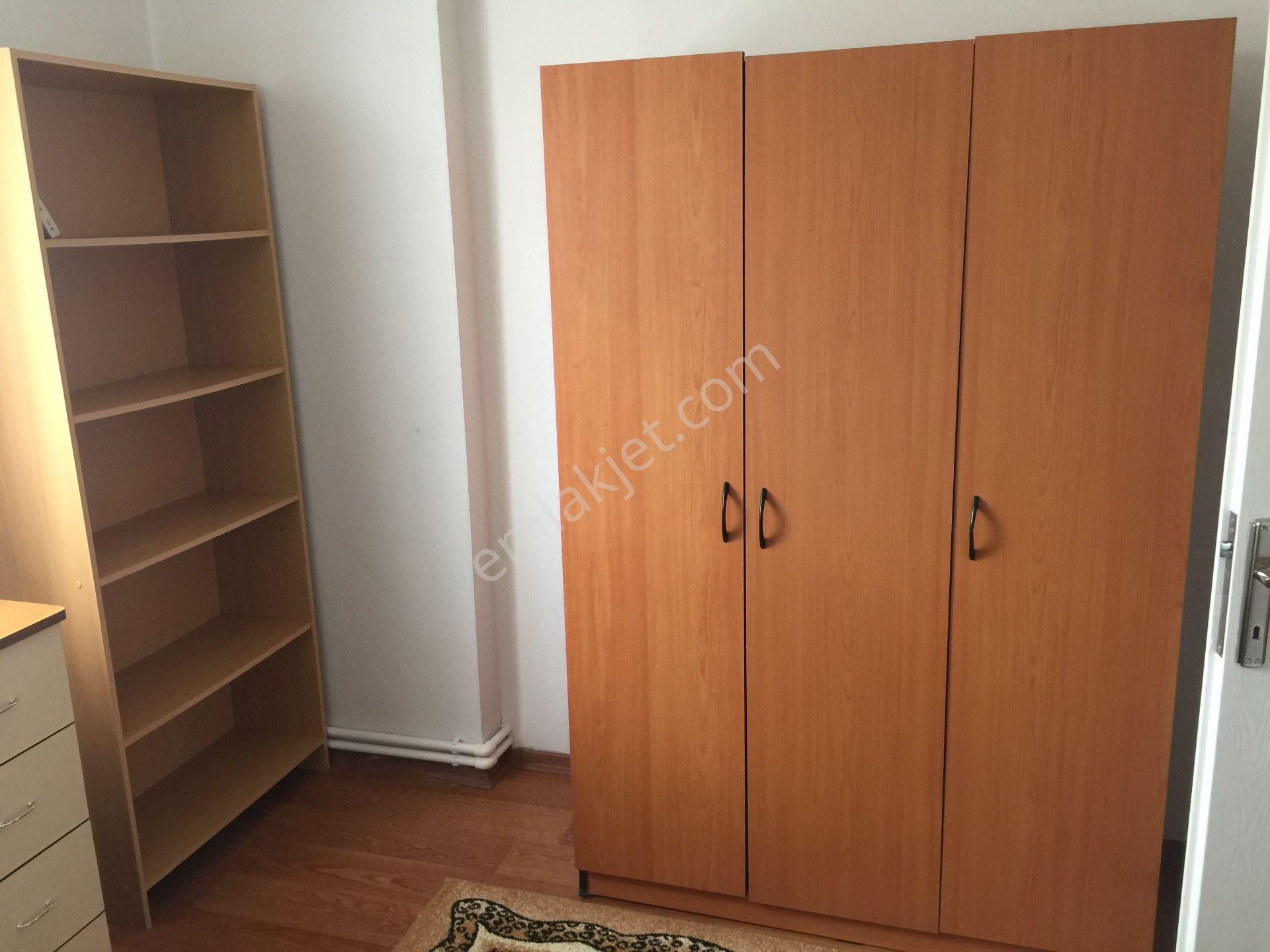 Bornova Evka 4 Mahallesinde Full Eşyalı Doğalgazlı Klimalı Kiralık Daire - Görsel 29