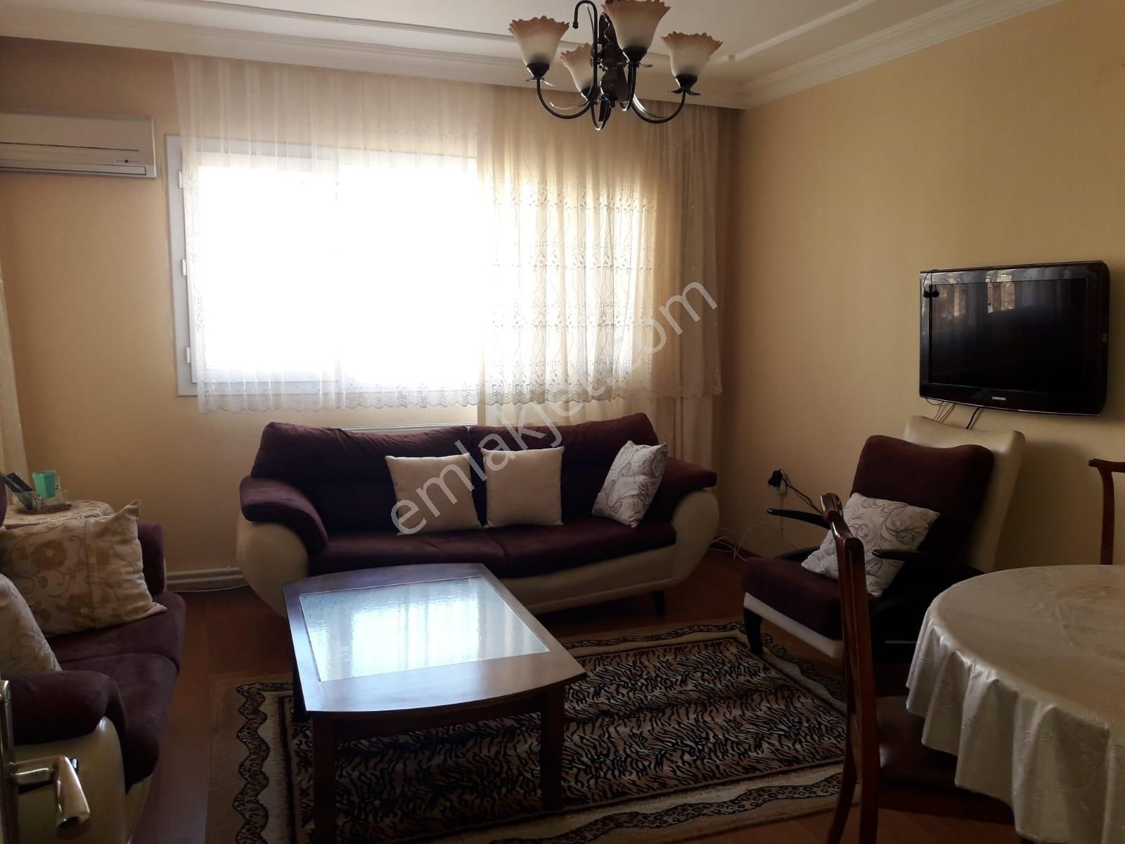 Bornova Evka 4 Mahallesinde Full Eşyalı Doğalgazlı Klimalı Kiralık Daire - Görsel 19