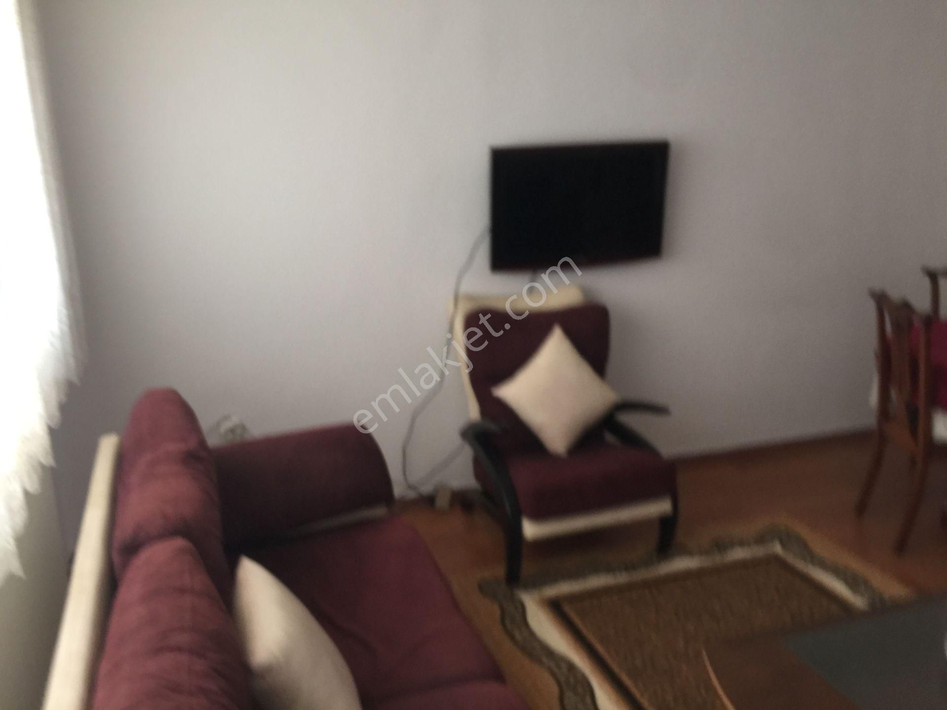 Bornova Evka 4 Mahallesinde Full Eşyalı Doğalgazlı Klimalı Kiralık Daire - Görsel 22