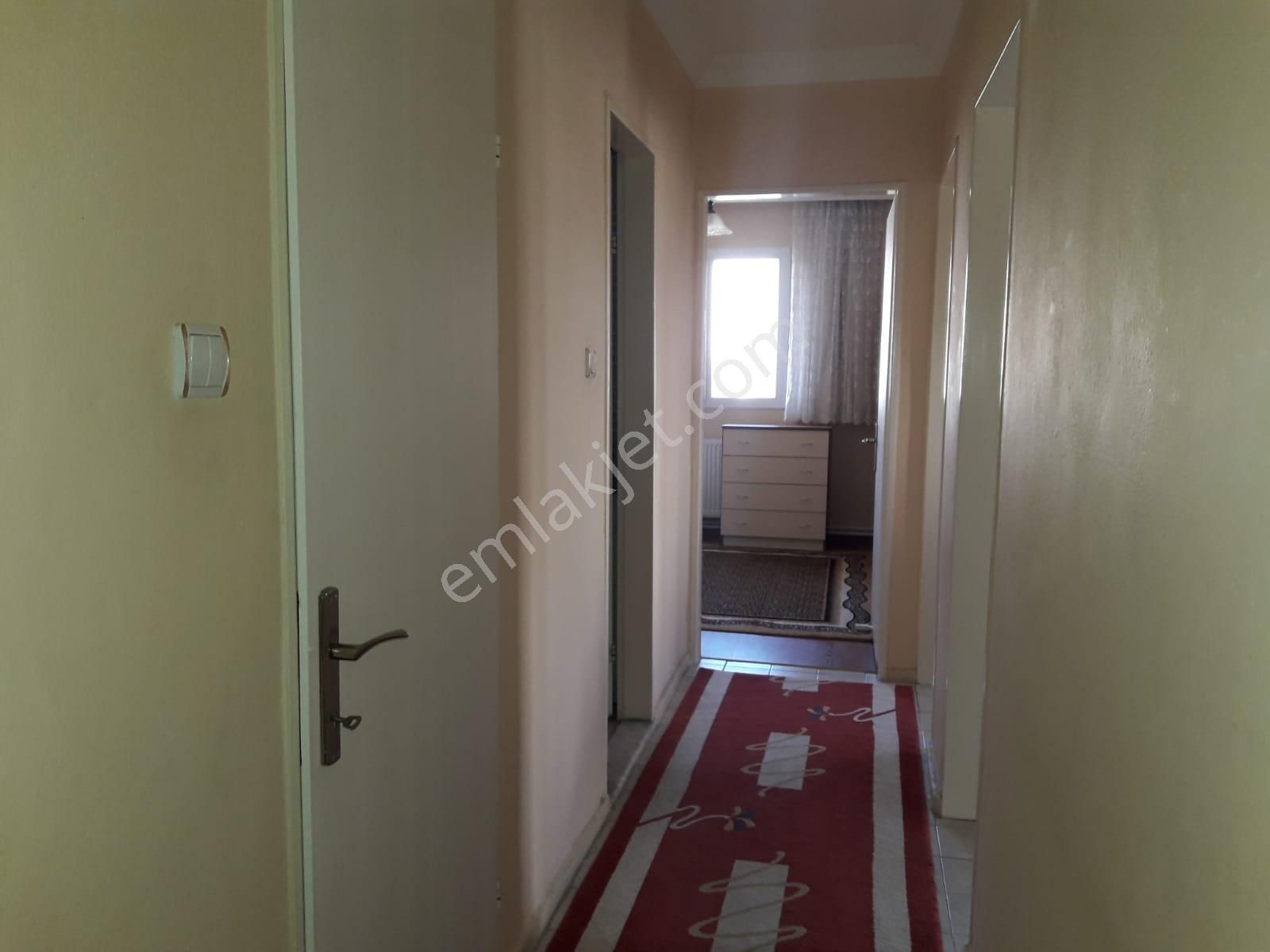 Bornova Evka 4 Mahallesinde Full Eşyalı Doğalgazlı Klimalı Kiralık Daire - Görsel 28