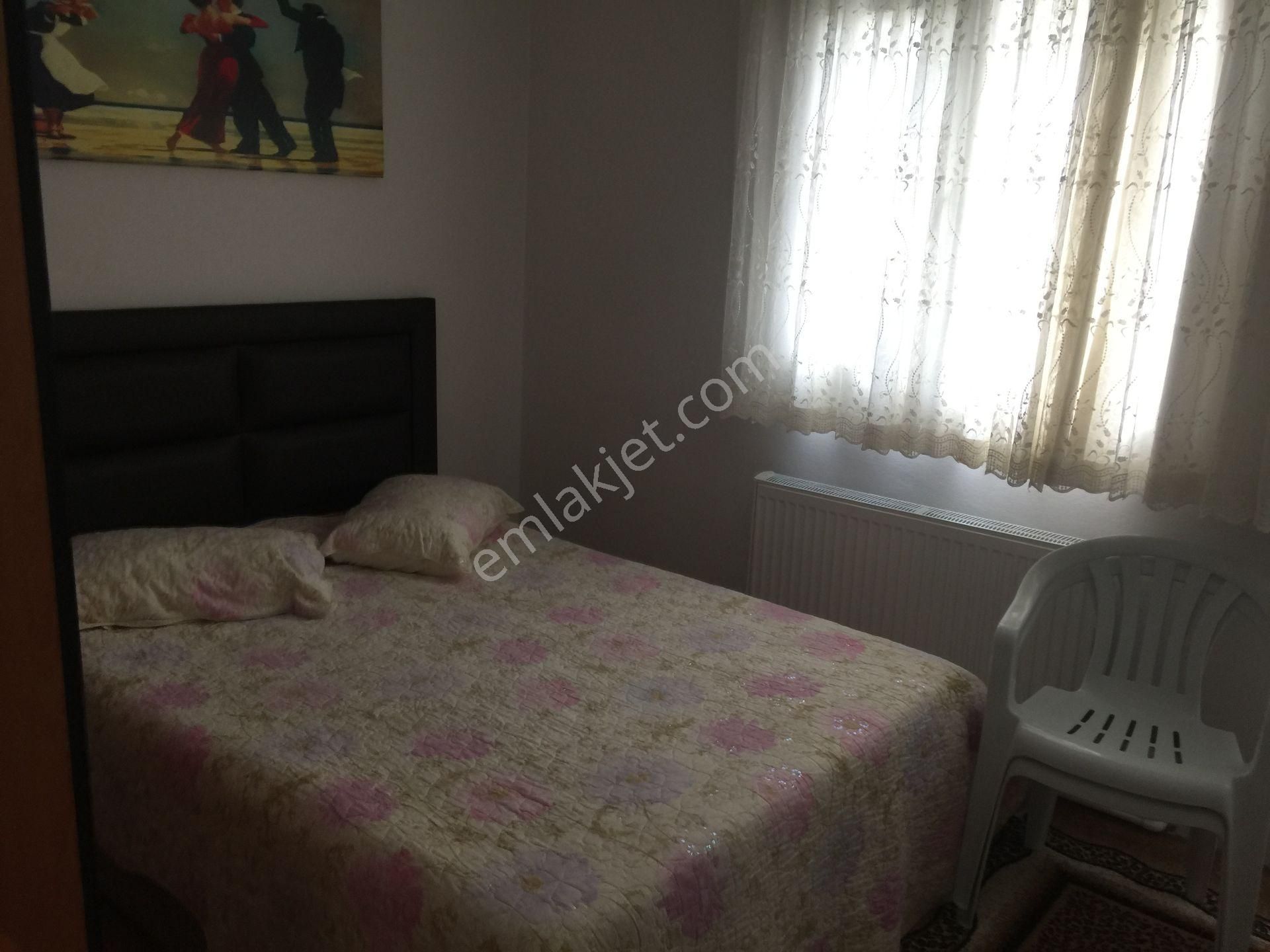 Bornova Evka 4 Mahallesinde Full Eşyalı Doğalgazlı Klimalı Kiralık Daire - Görsel 6