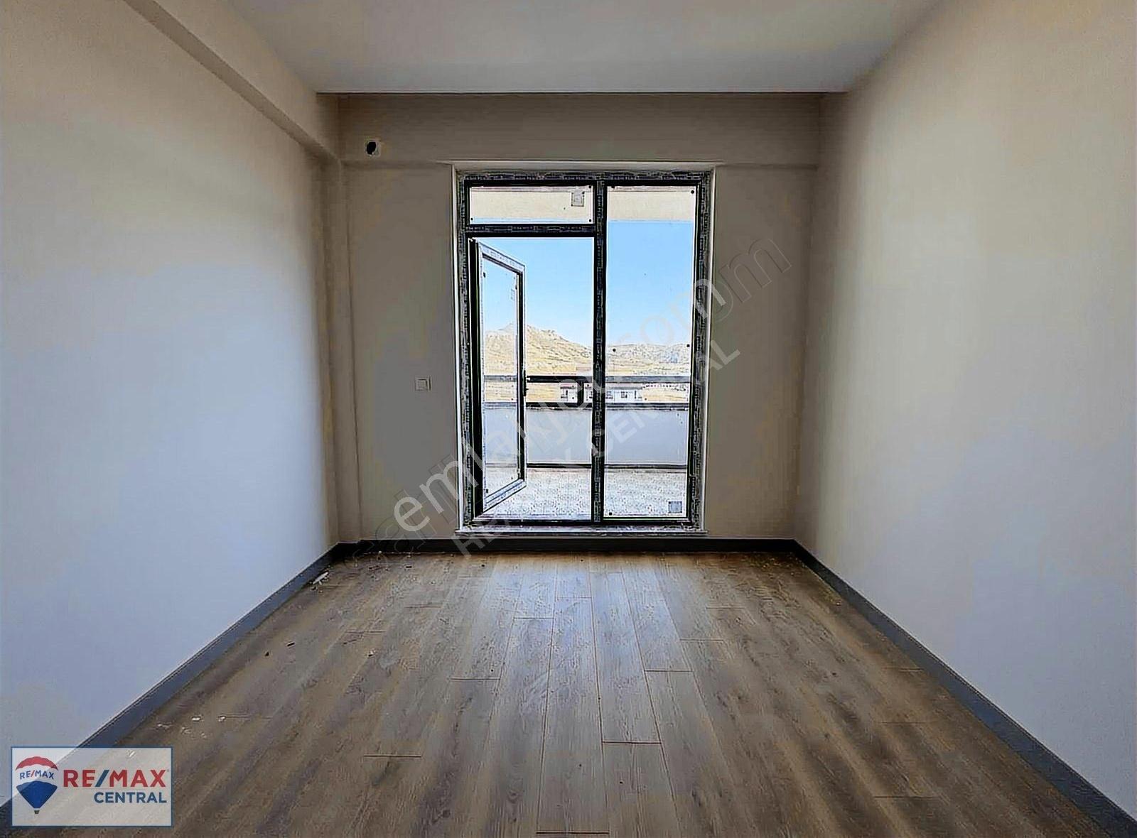 Remax Central'dan Üniversite Bölgesinde 2+1 Arakat Lüx Daire! - Görsel 6