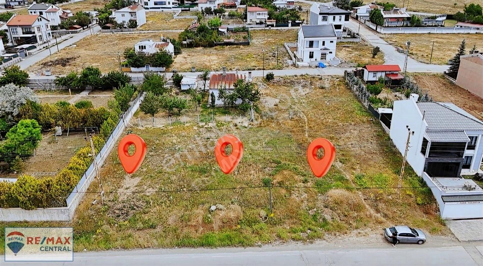 Remax Centralden Karşıyakada Serpincik'e Karşı Villalık Arsa - Görsel 4
