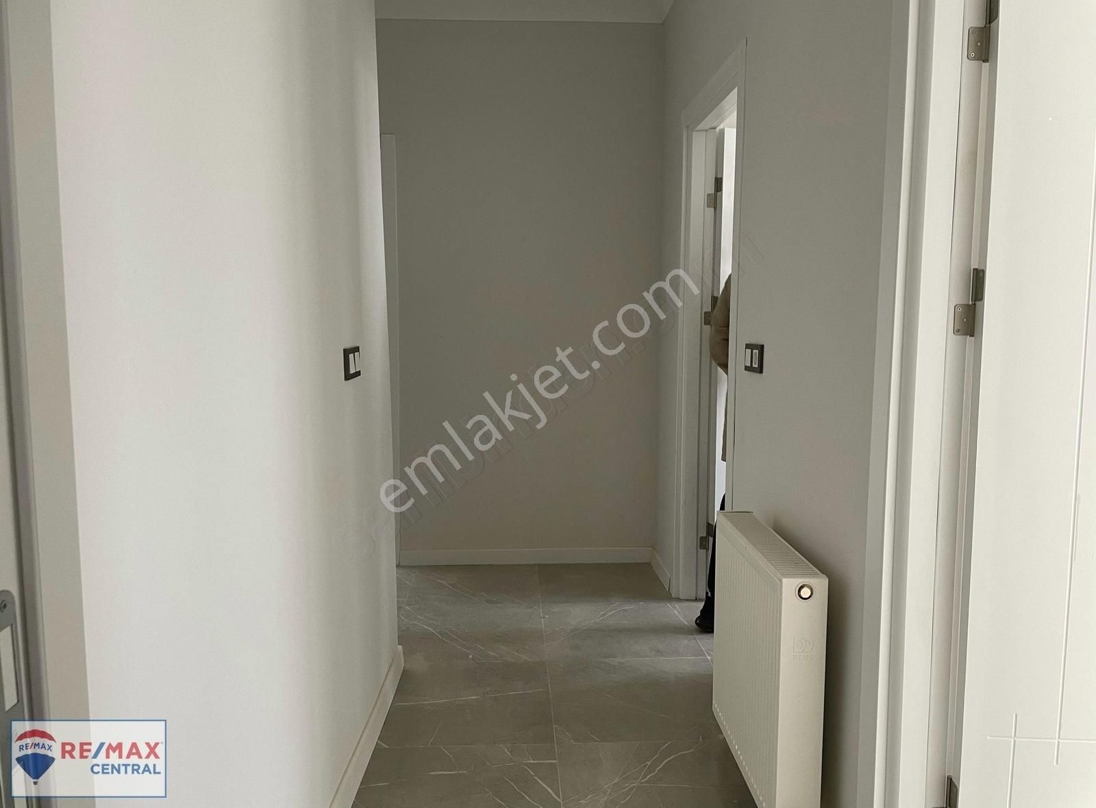 Remax Central'dan Zara Ekici Rezidans'ta Satılık 2+1 - Görsel 27