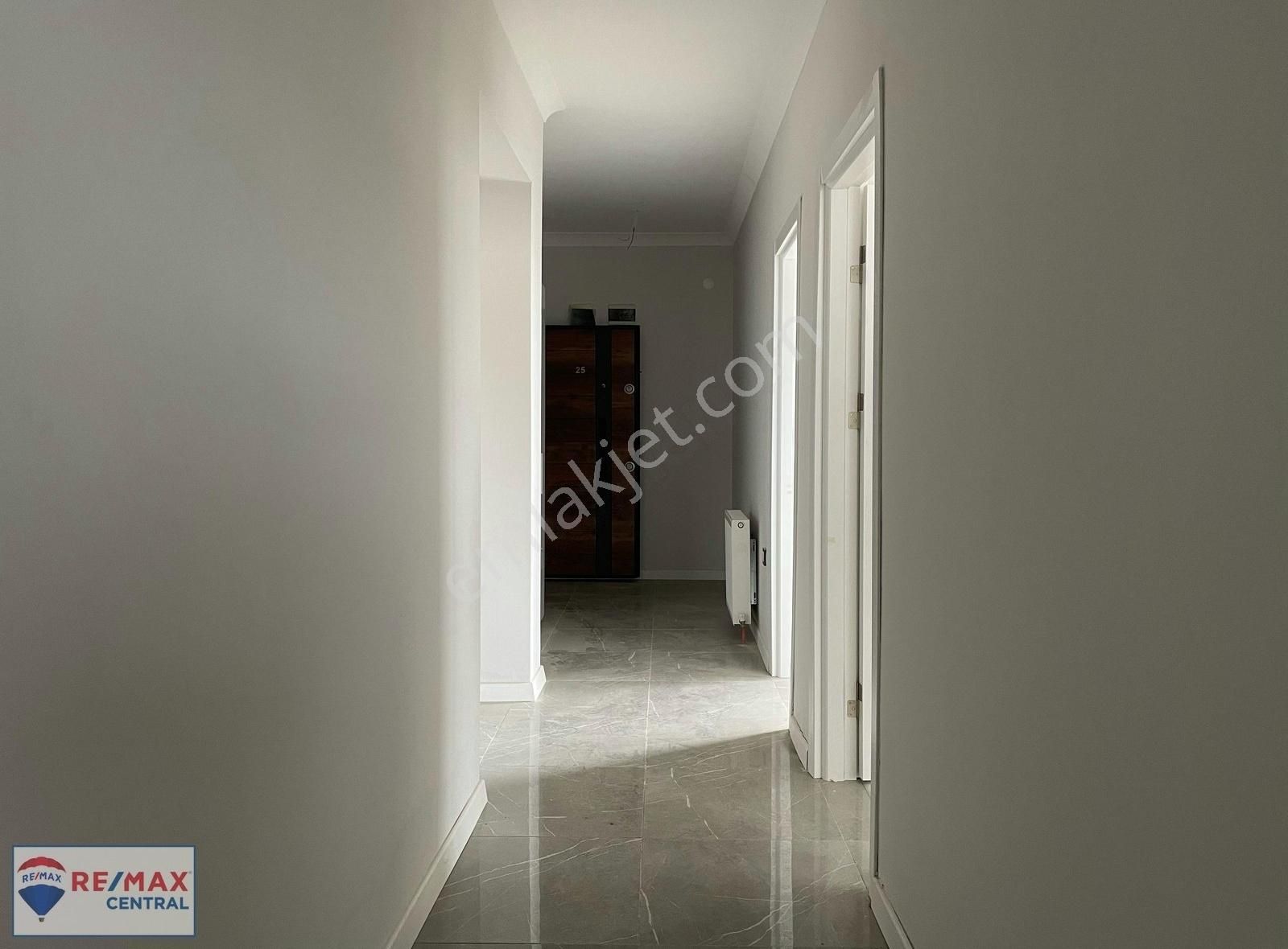 Remax Central'dan Zara Ekici Rezidans'ta Satılık 3+1 - Görsel 34