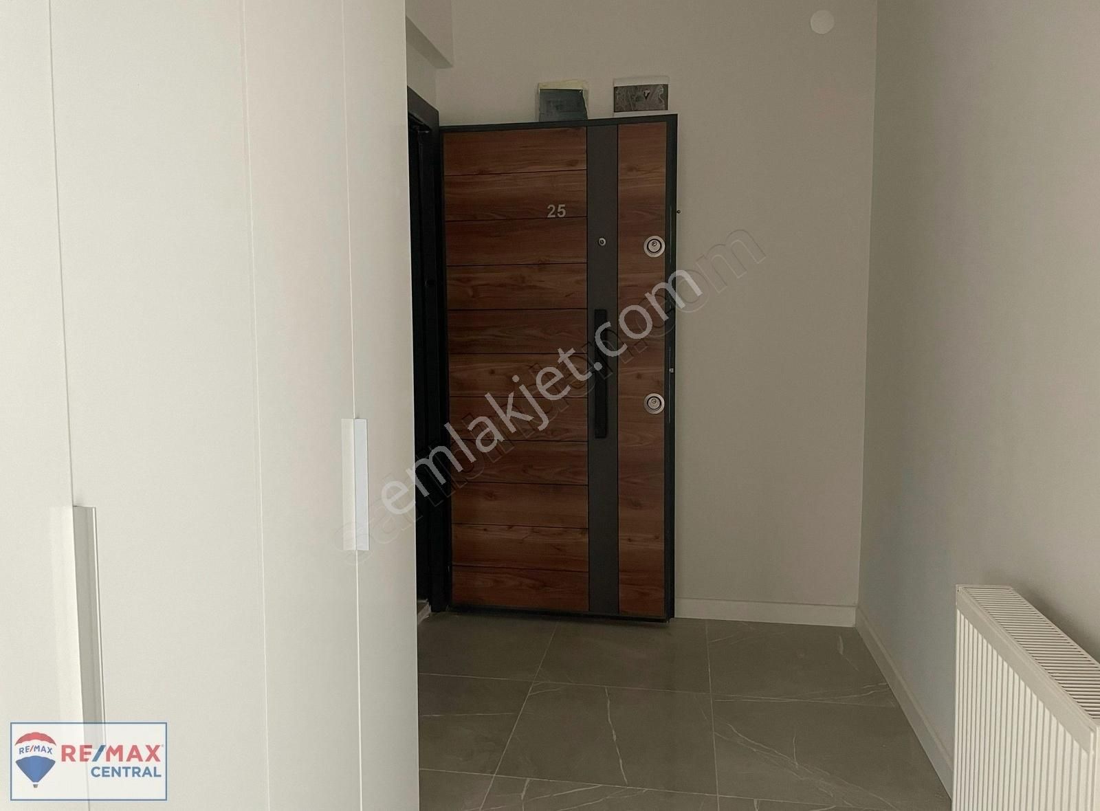 Remax Central'dan Zara Ekici Rezidans'ta Satılık 3+1 - Görsel 31