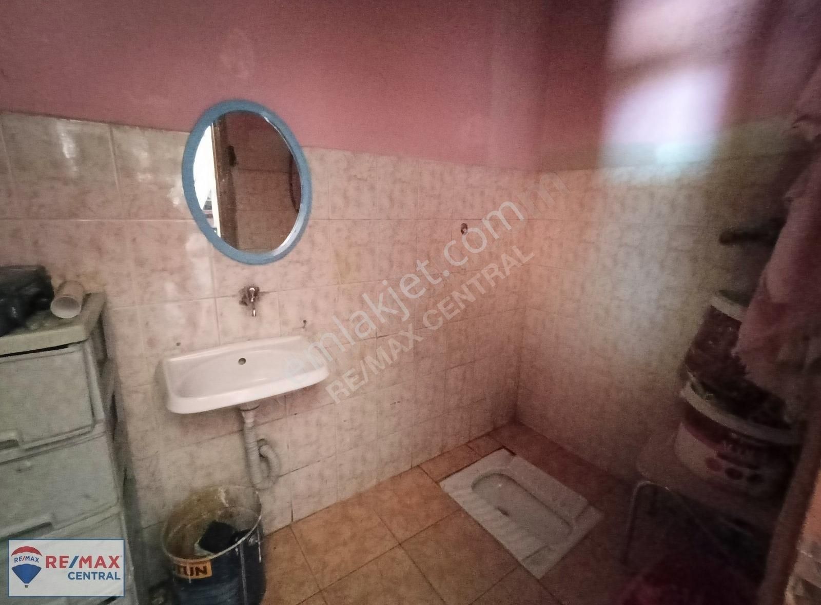 Remax Central'den Gülyurt'ta Satılık Dükkan - Görsel 2