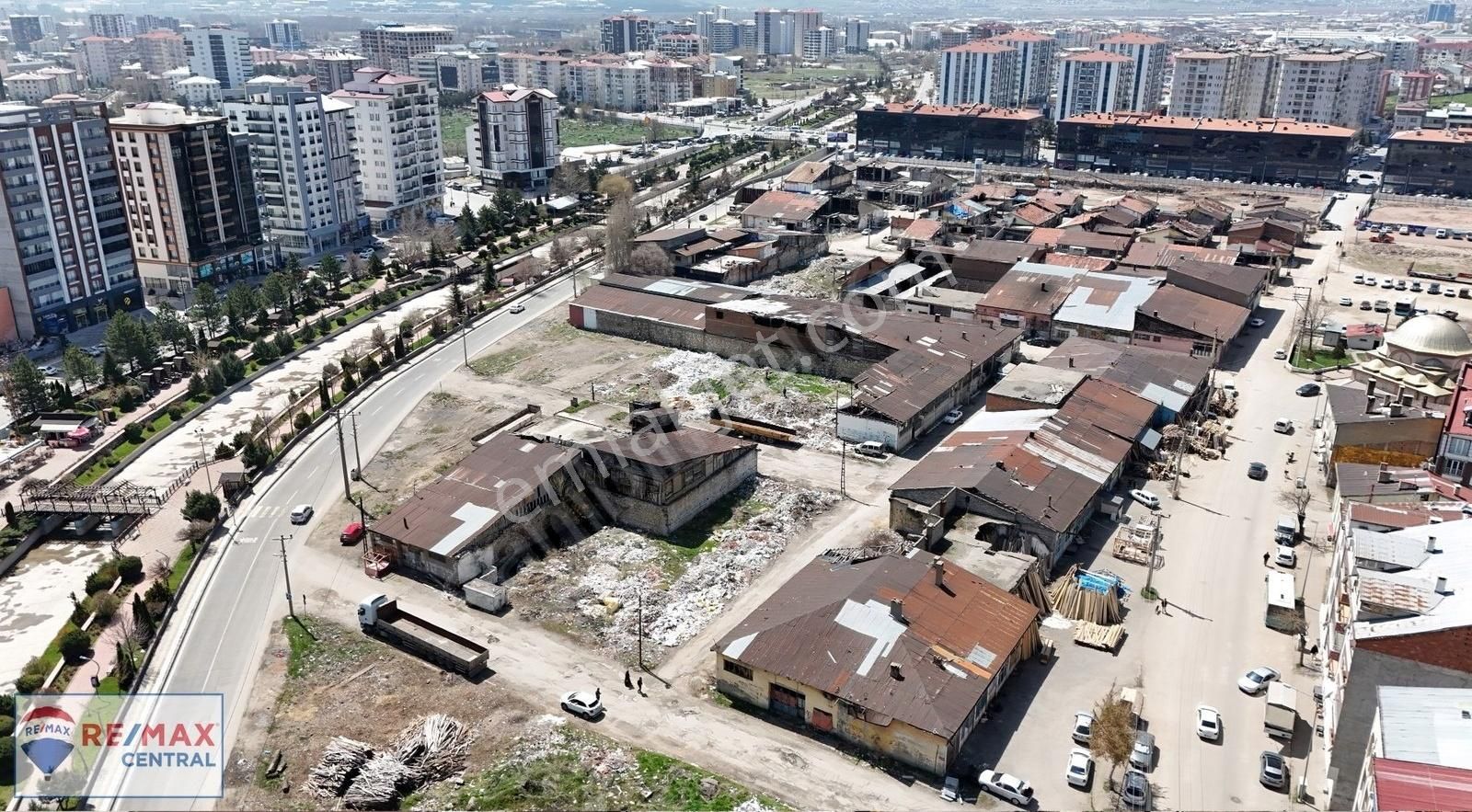 Re/max Central' Dan Eski Sanayi Kentsel Dönüşümde 88 M2 Arsa - Görsel 21