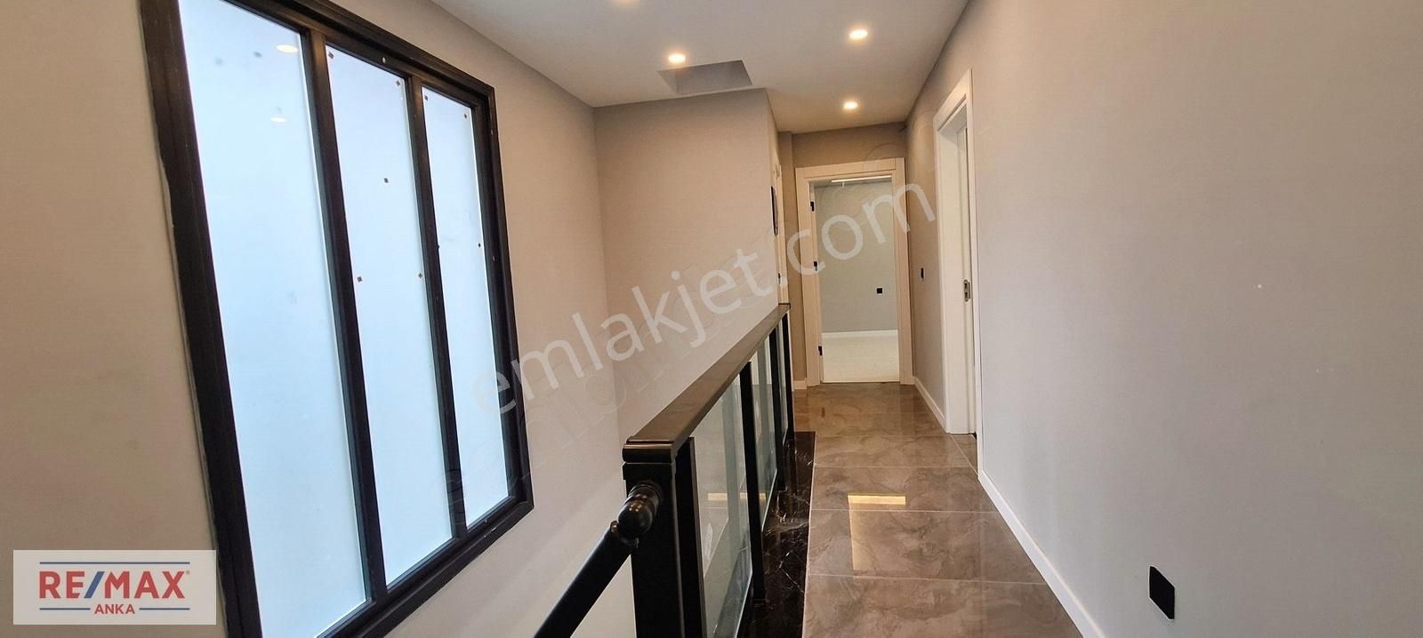 Doğa İle İç İçe Akıllı Ev Sistemi Müstakil Havuzlu Modern Villa - Görsel 27