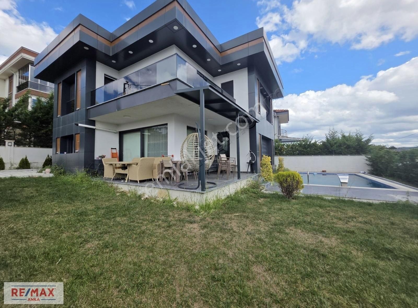 Remax Anka'dan Çavuş 'da Müstakil 4+1 Havuzlu Satılık Villa - Görsel 3