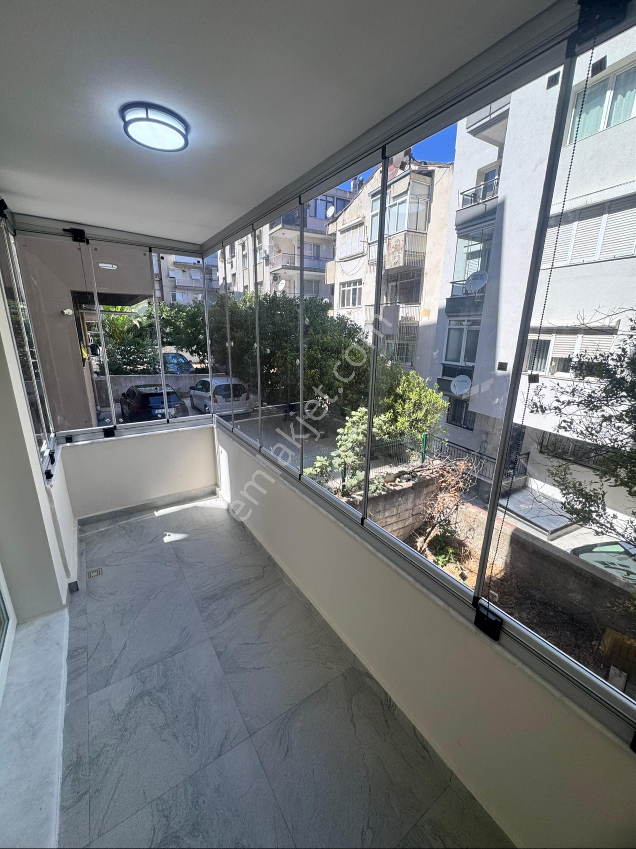 Hasan Tahsin Cad. Üzeri 3+1 Arakat Lüks Tadilat 140m2 Köşe Daire - Görsel 13