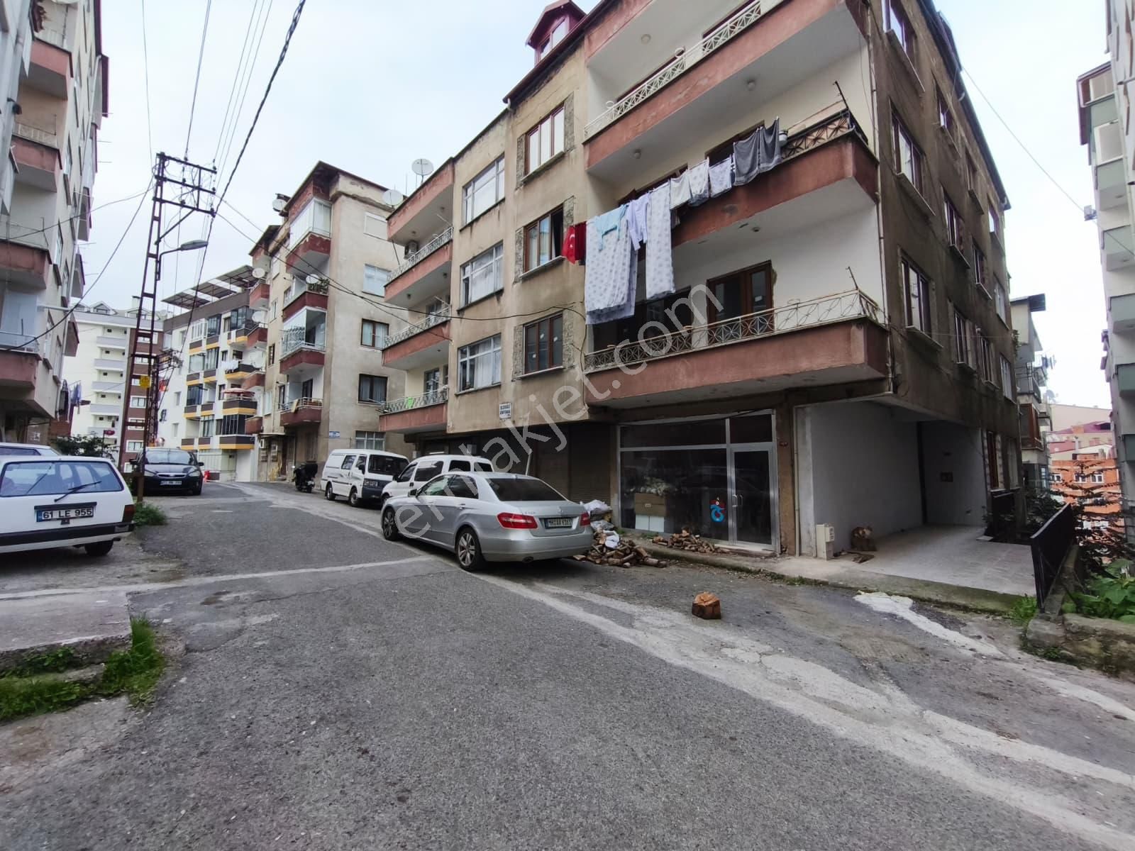 Trabzon Akçaabat Nefsipulathane'de Denize Yakın Satılık Daire - Görsel 3