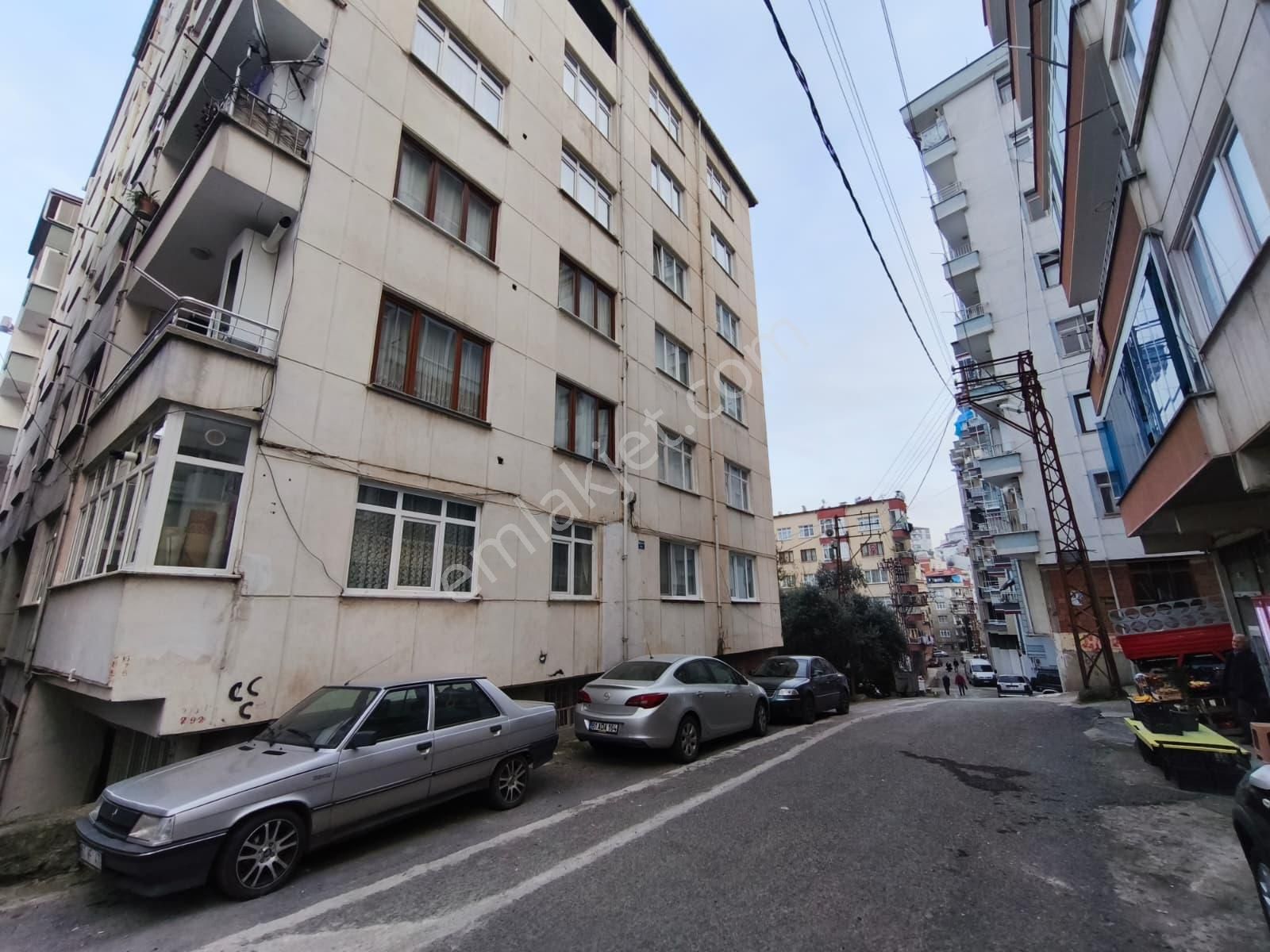 Trabzon Akçaabat Nefsipulathane'de Denize Yakın Satılık Daire - Görsel 4