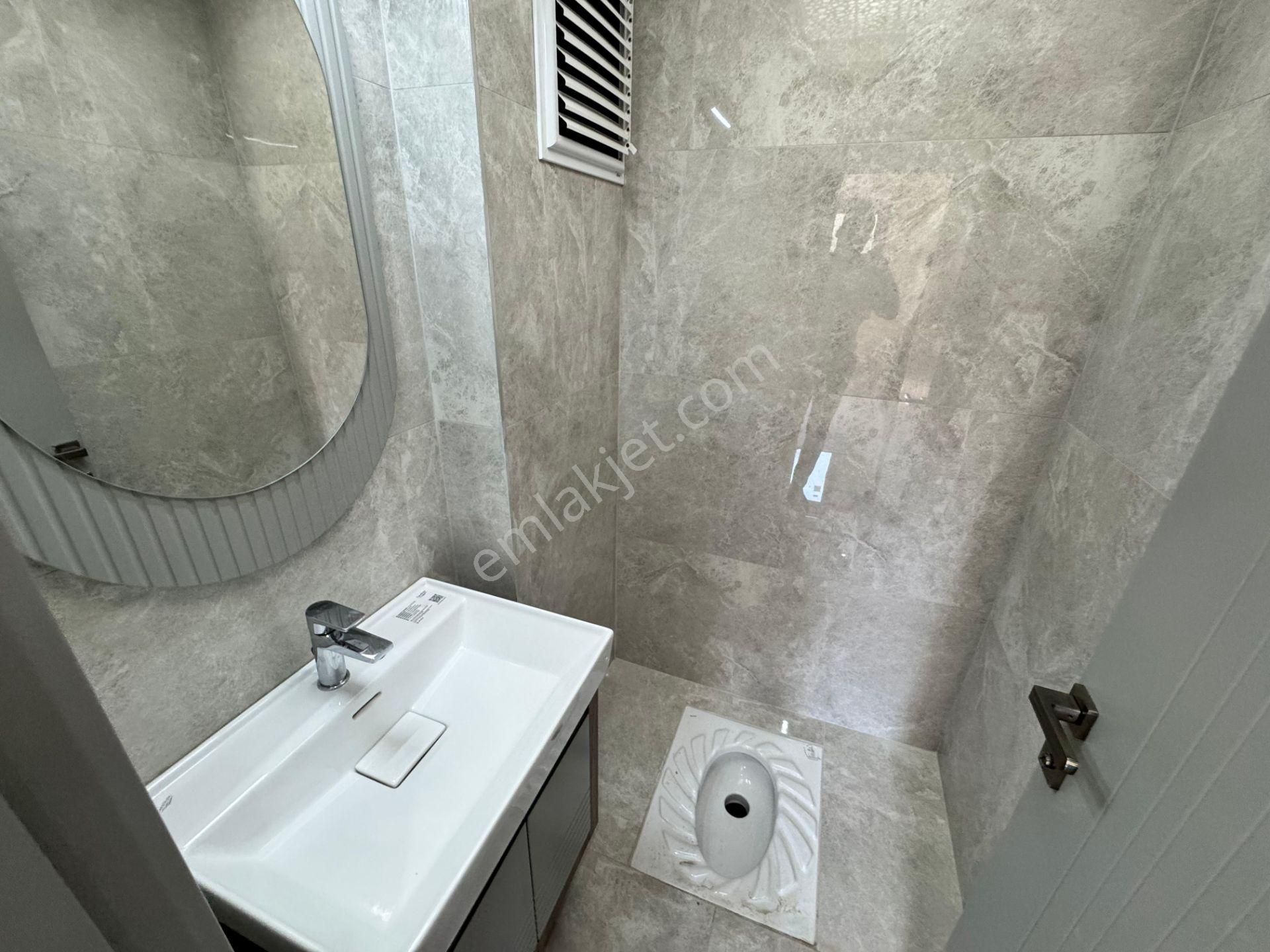 Bm"den Sayapark Civ. Sıfır Havuzlu 4+1 Giy.odalı Lüks Daire - Görsel 23