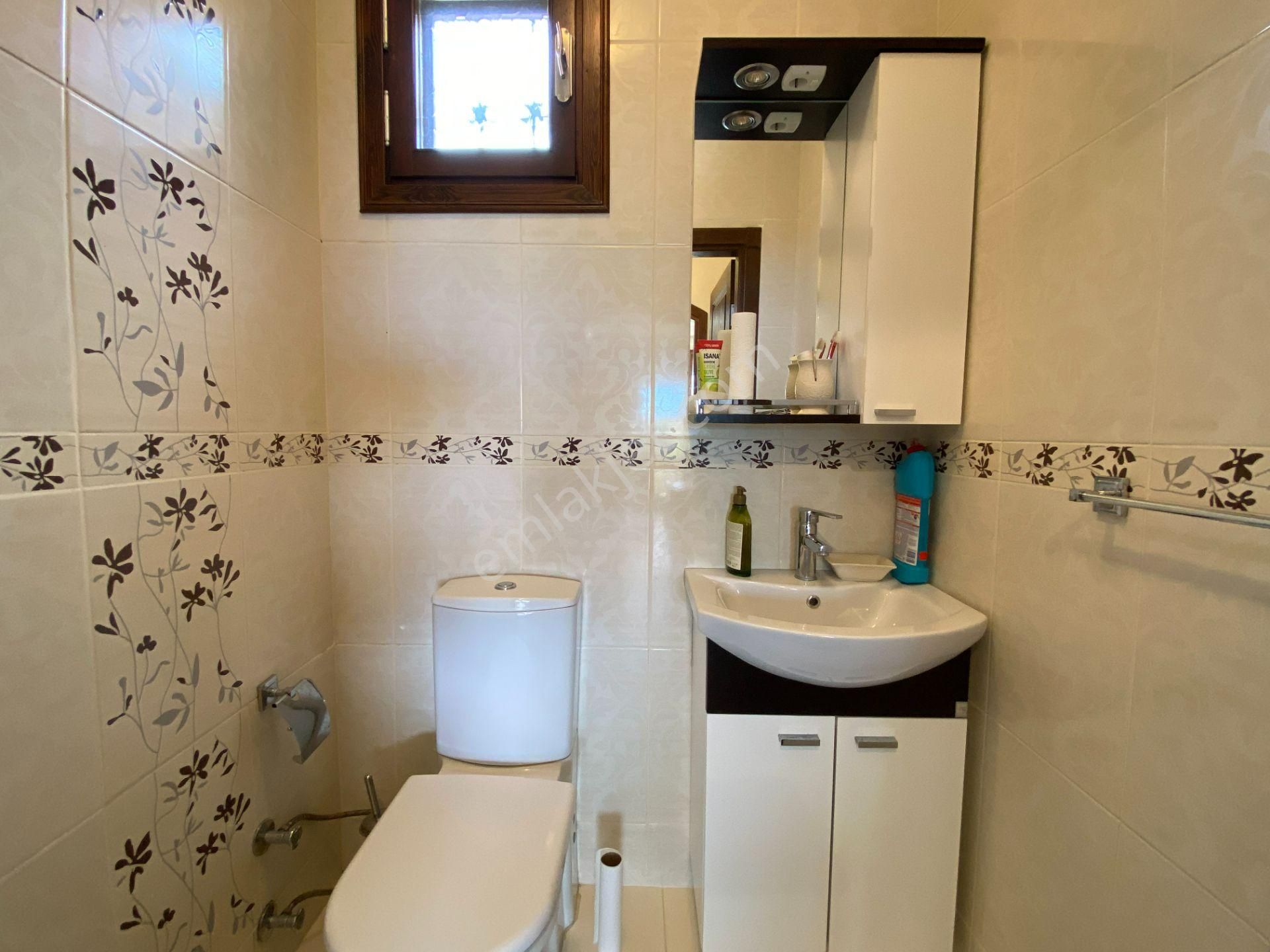 Küçükkuyu Mıhlı'da Dağ Ve Deniz Manzaralı 5+1 Satılık Villa - Görsel 29