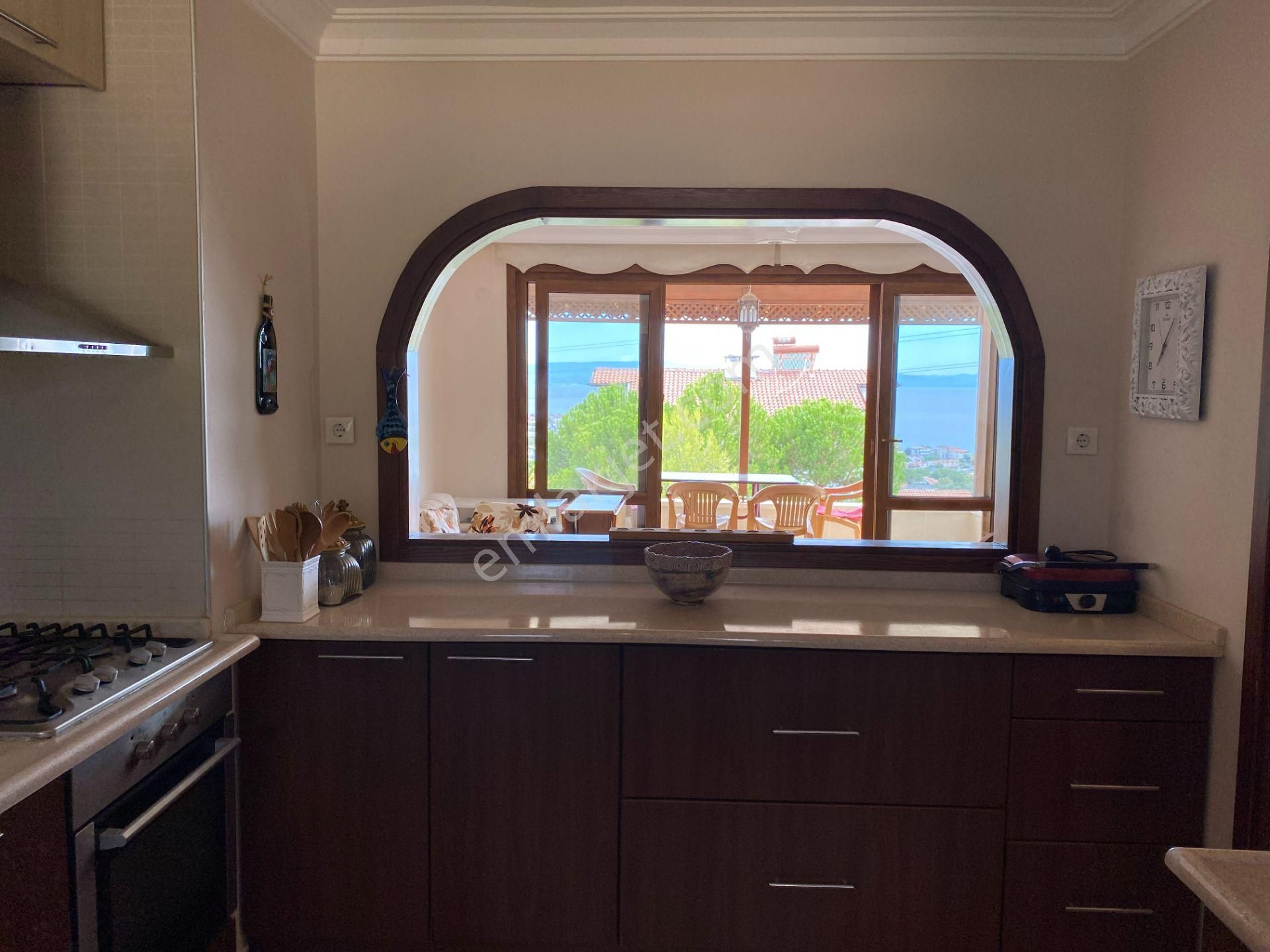 Küçükkuyu Mıhlı'da Dağ Ve Deniz Manzaralı 5+1 Satılık Villa - Görsel 24