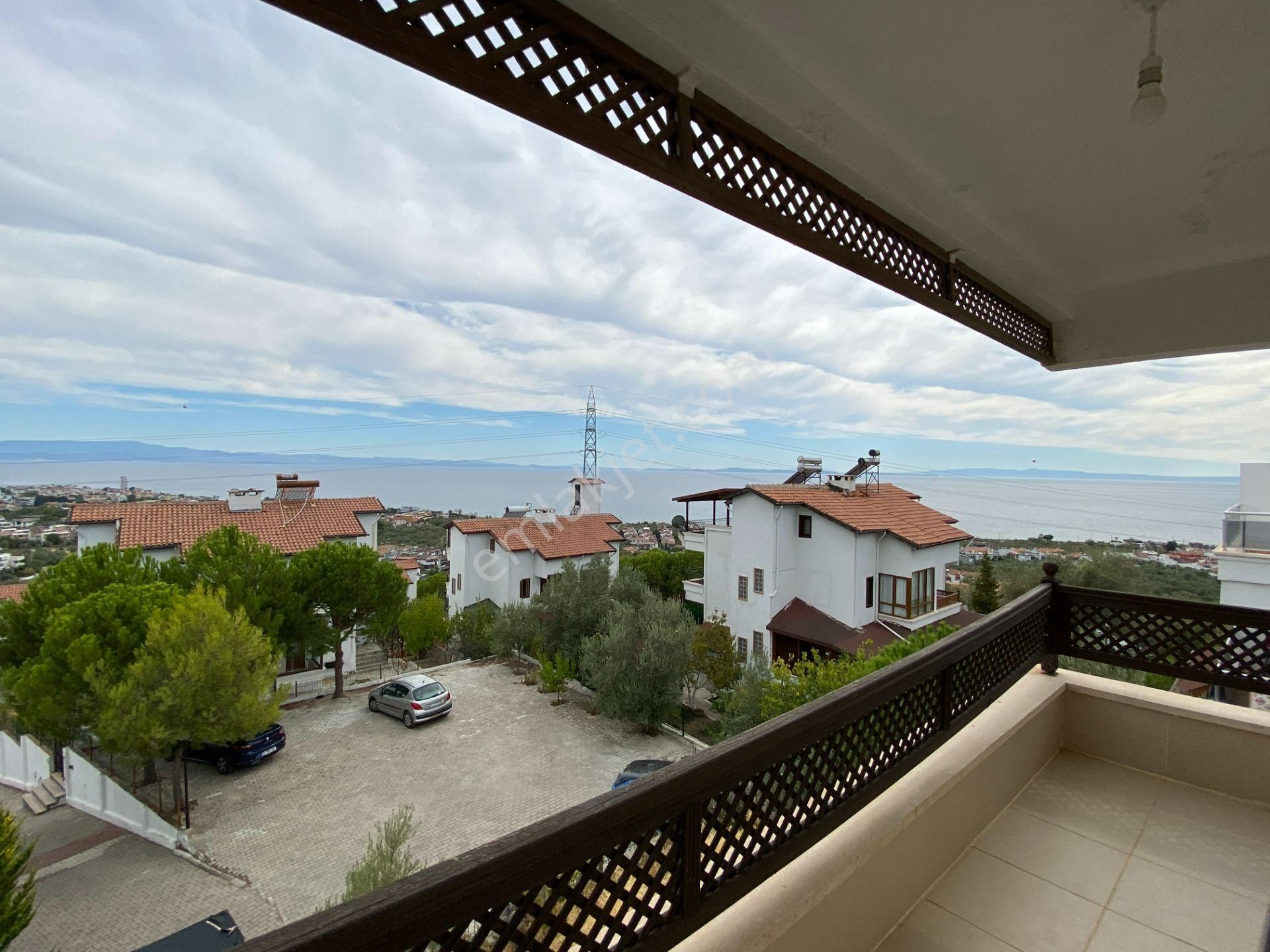 Küçükkuyu Mıhlı'da Dağ Ve Deniz Manzaralı 5+1 Satılık Villa - Görsel 14