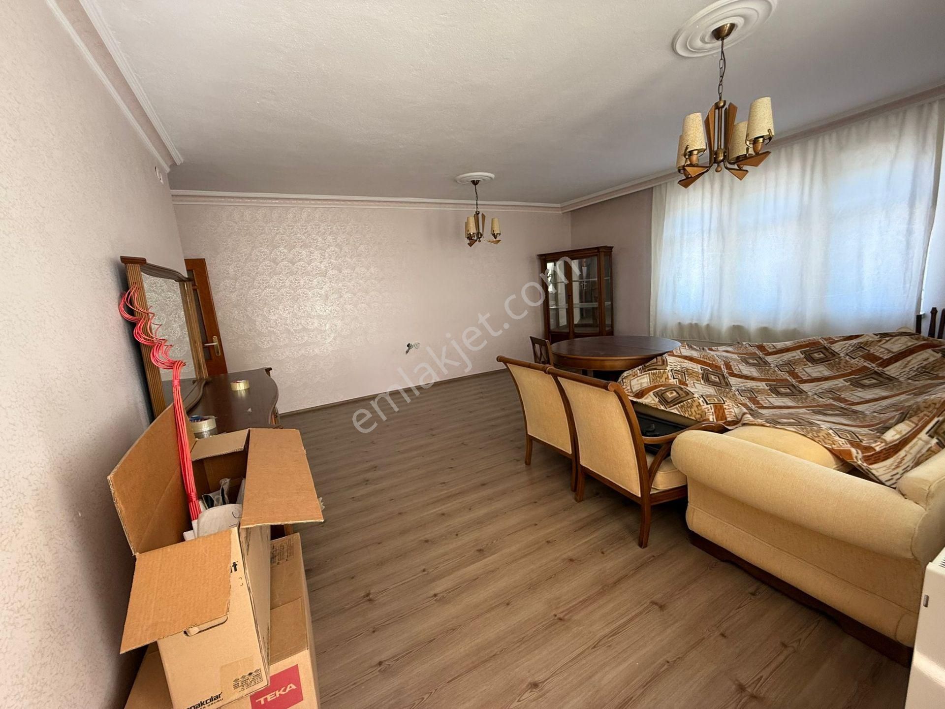 Gordion Emlak'tan Şehitlik Mahallesi 3+1 Köşebaşı Yapılı - Görsel 5