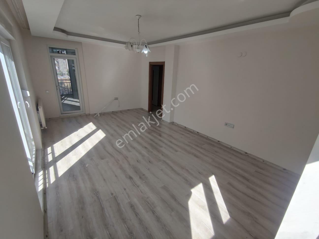 Antalya Kepez Şafakta Kiralık 2+1 Asansörlü Kombili Katta Site İçi Daire No.20517​ - Görsel 14