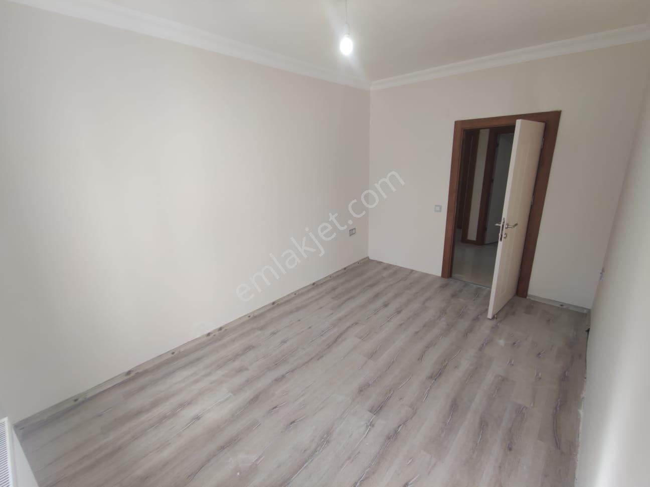 Antalya Kepez Şafakta Kiralık 2+1 Asansörlü Kombili Katta Site İçi Daire No.20517​ - Görsel 12