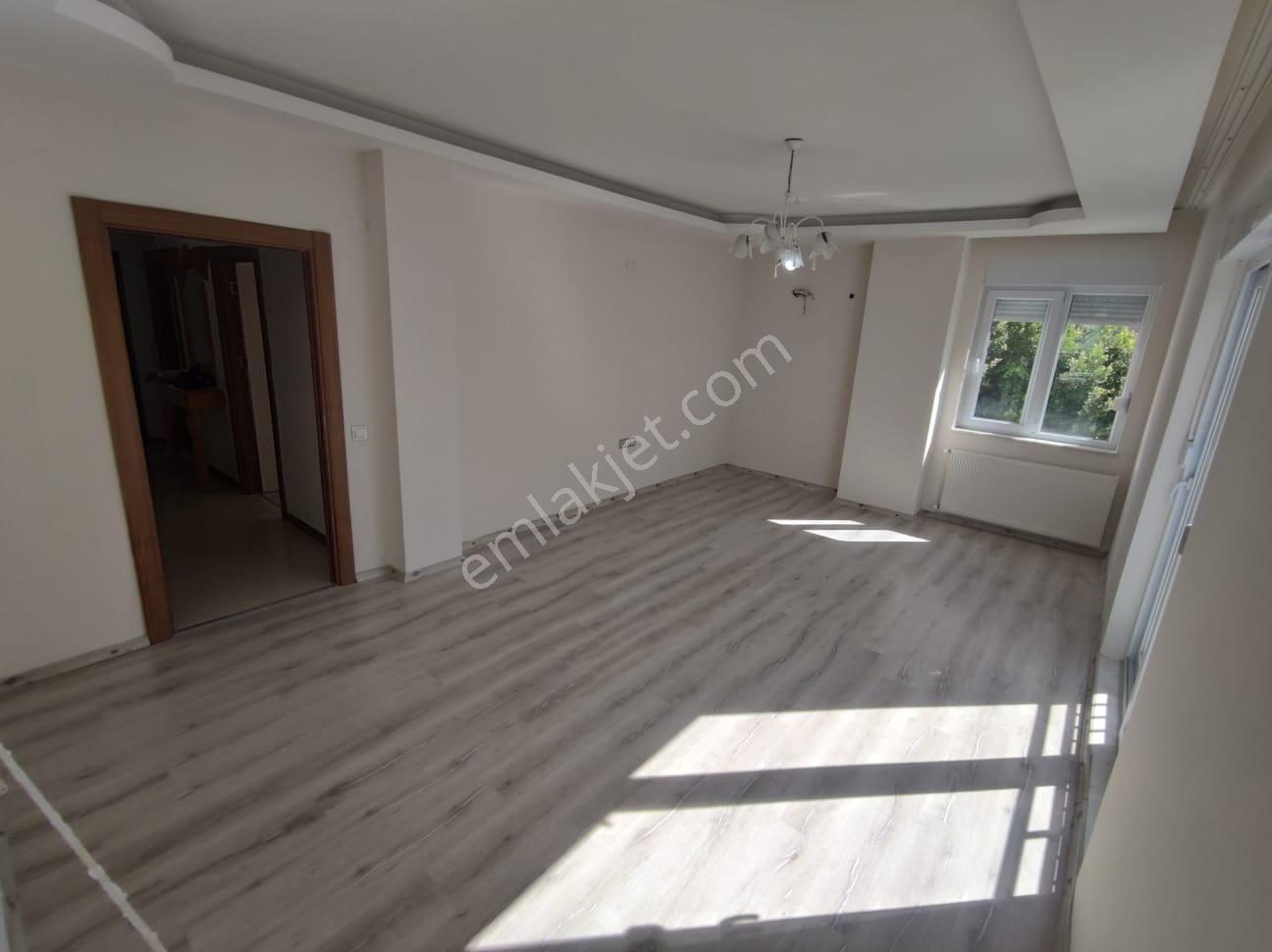 Antalya Kepez Şafakta Kiralık 2+1 Asansörlü Kombili Katta Site İçi Daire No.20517​ - Görsel 13