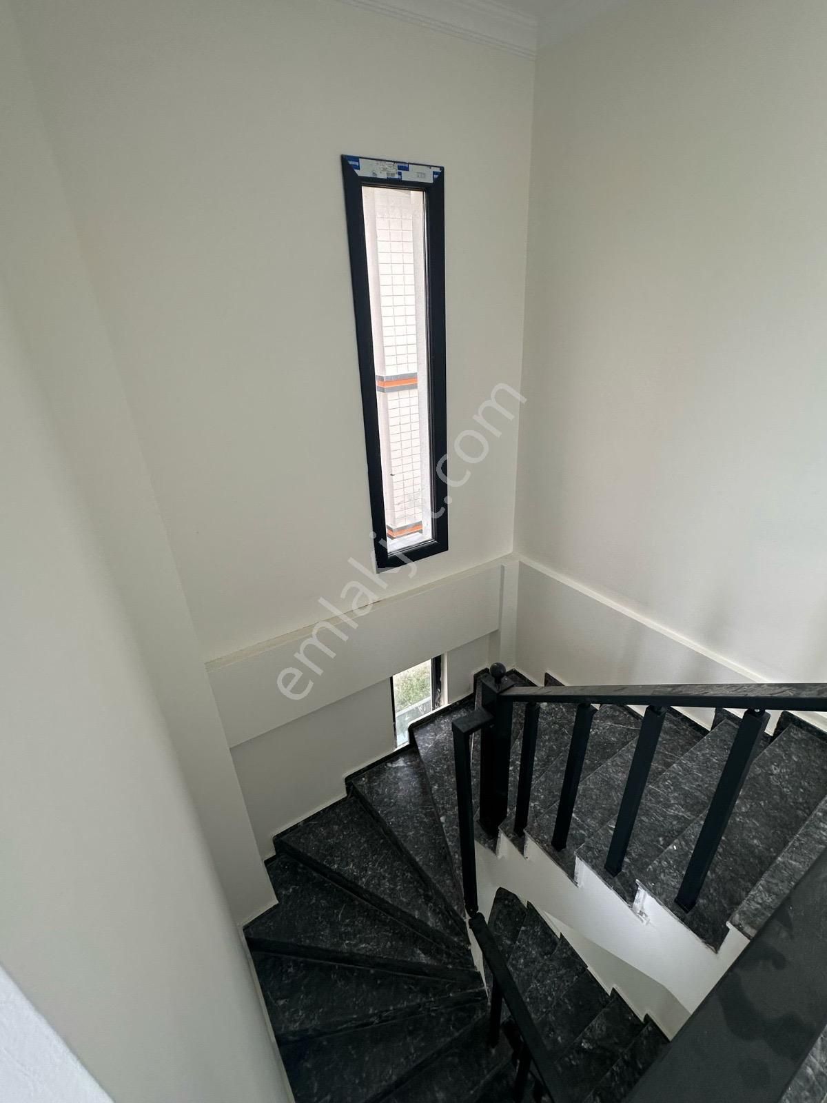 Didim Hisar Mah. 3+1 Açık Mutfaklı Teraslı İkiz Birleşik Trıplex Villamız Satılıktır - Görsel 27