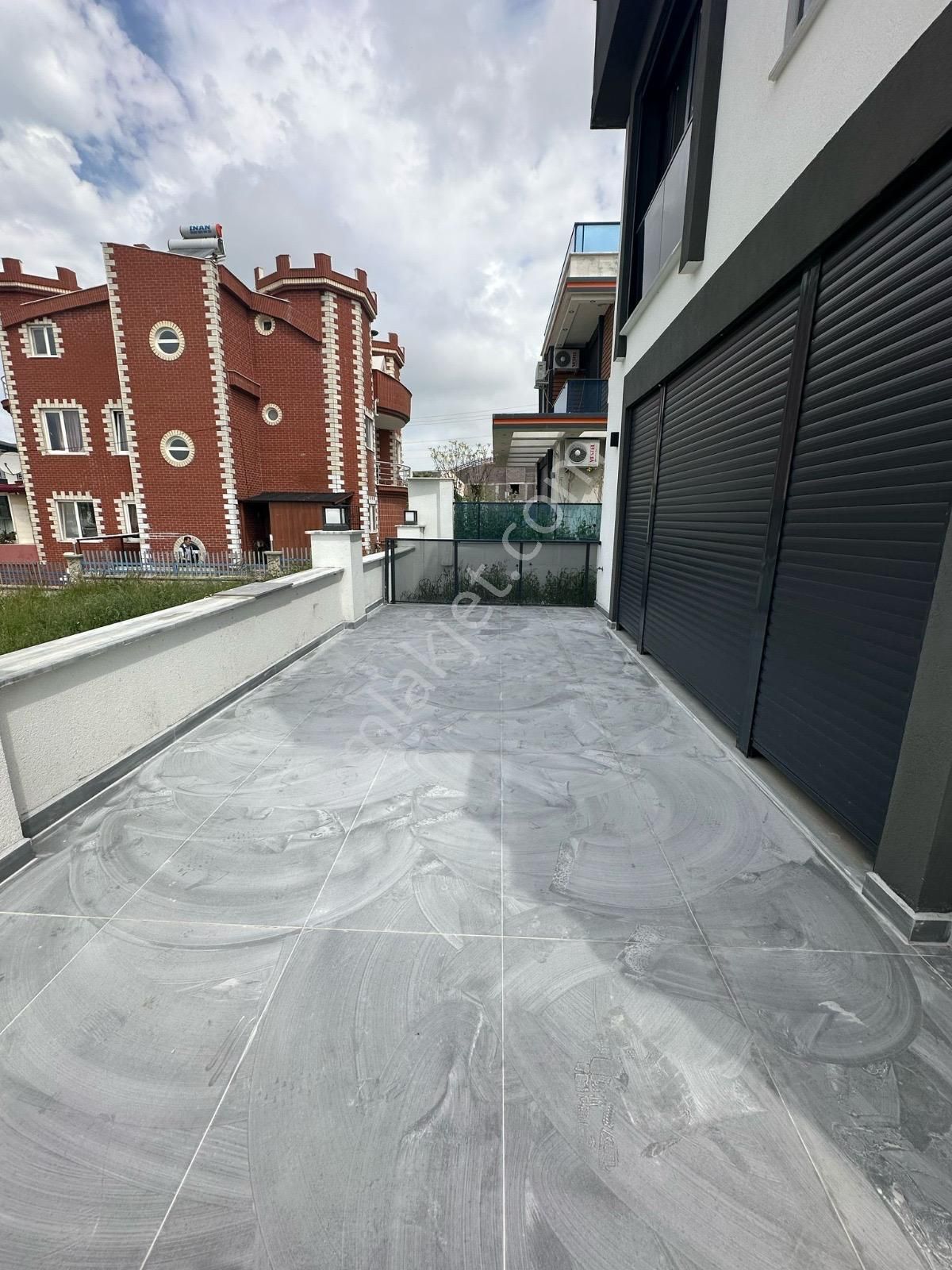 Didim Hisar Mah. 3+1 Açık Mutfaklı Teraslı İkiz Birleşik Trıplex Villamız Satılıktır - Görsel 7