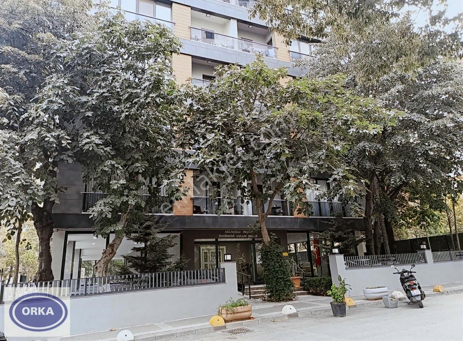 Kozyatağı'nda Havuzlu Deniz Manz.45m²teraslı Geniş 190m² Net 5+1 - Görsel 14