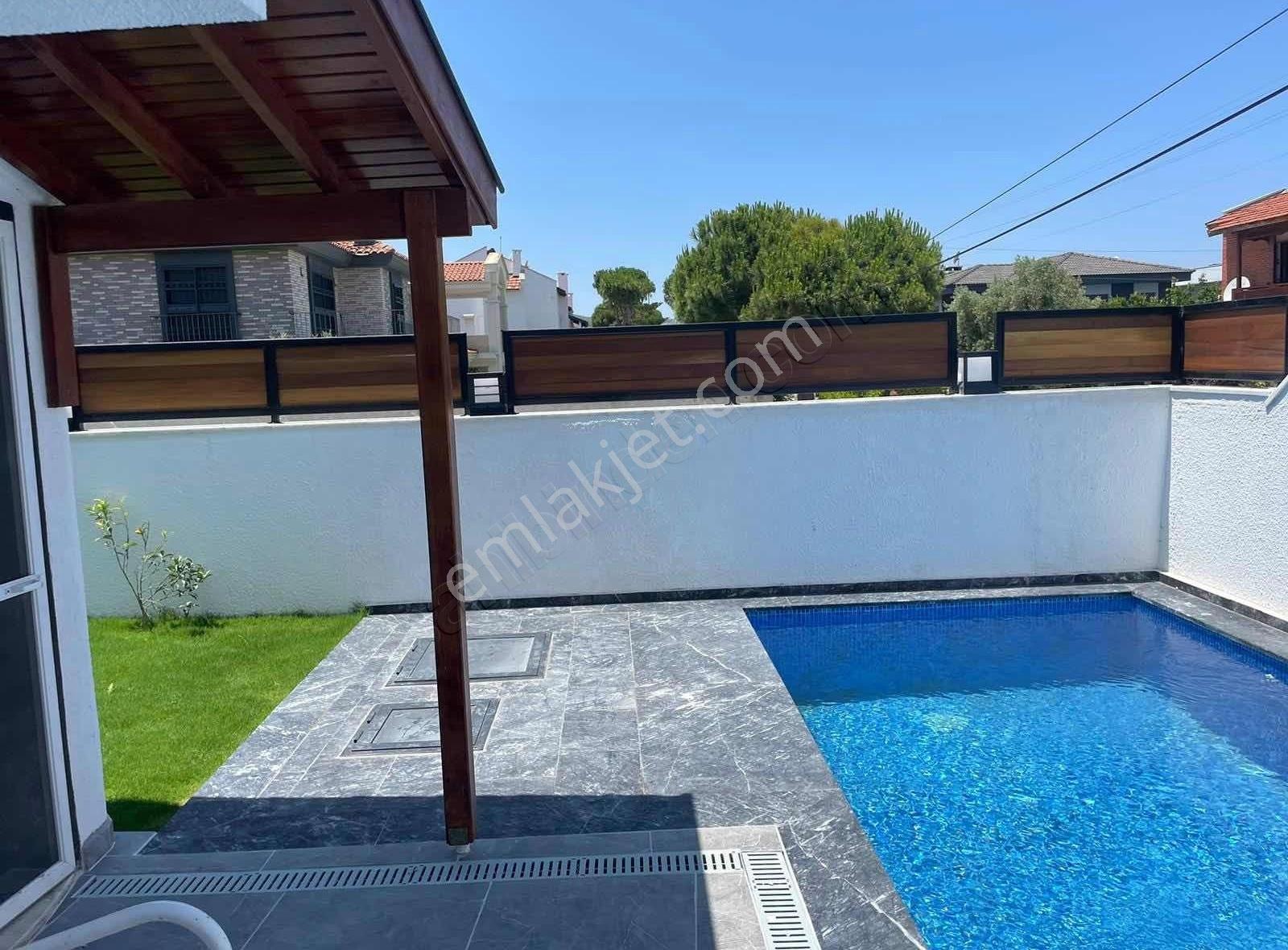 Alya Gayrimenkul Alaçatıda Kiralık Villa - Görsel 3