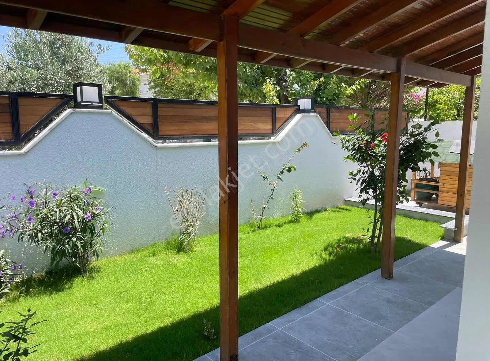Alya Gayrimenkul Alaçatıda Kiralık Villa - Görsel 4