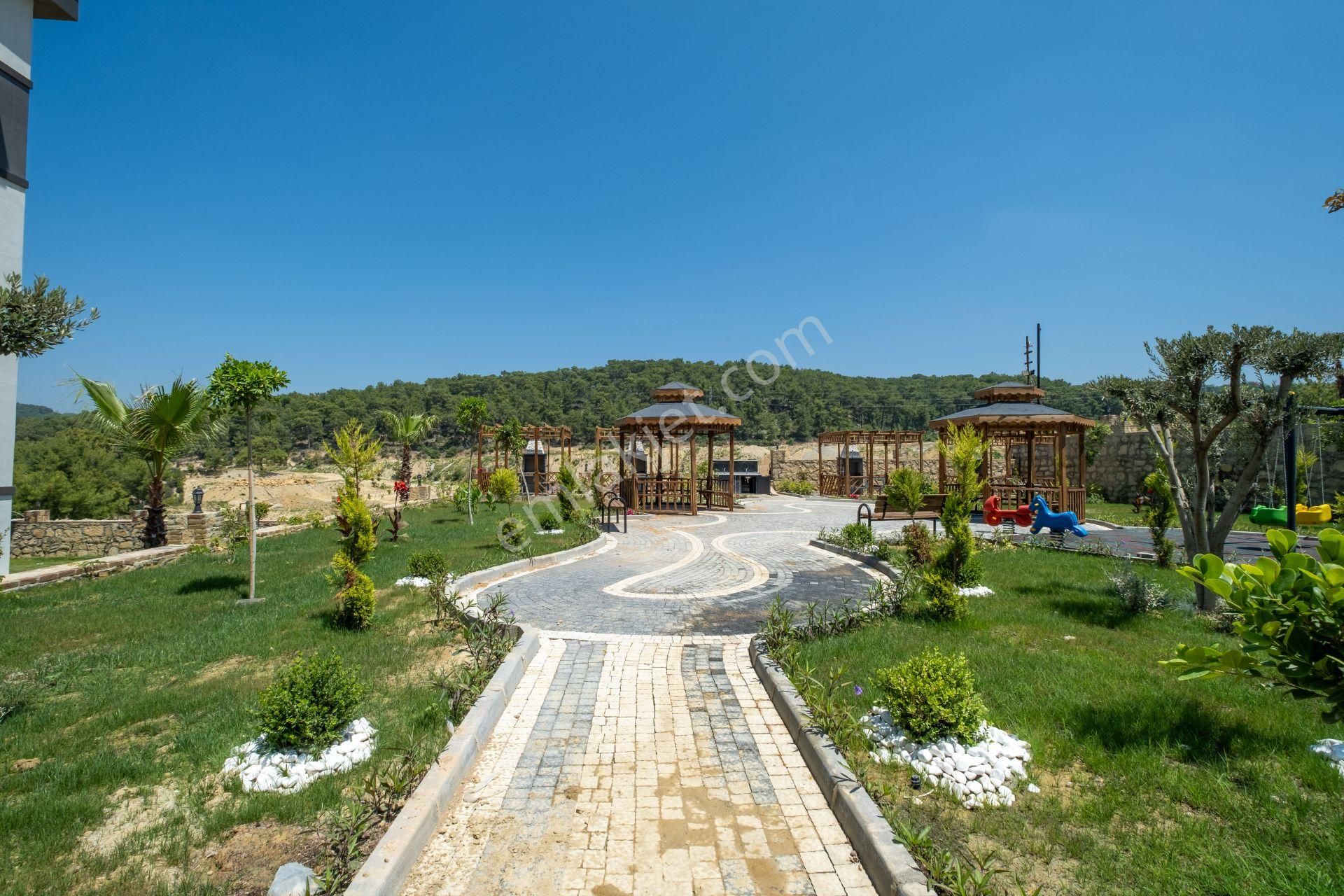 Alanya Avsallar Mah.full Aktiviteli Satılık 1+1 Daire - Görsel 12