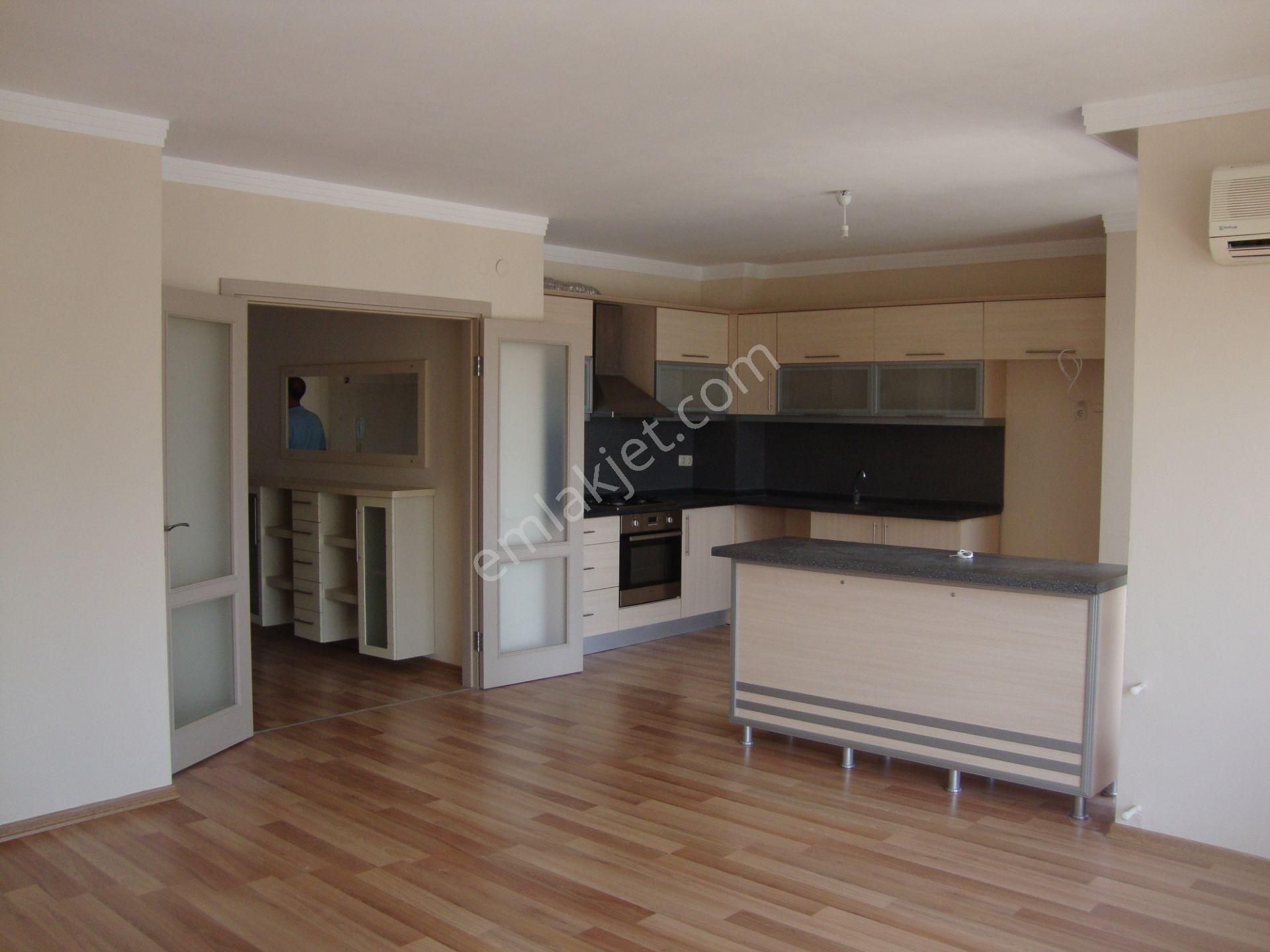 Antalya Konyaaltı Uncalıda Satılık Daire Lüks Sitede Havuzlu - Görsel 3