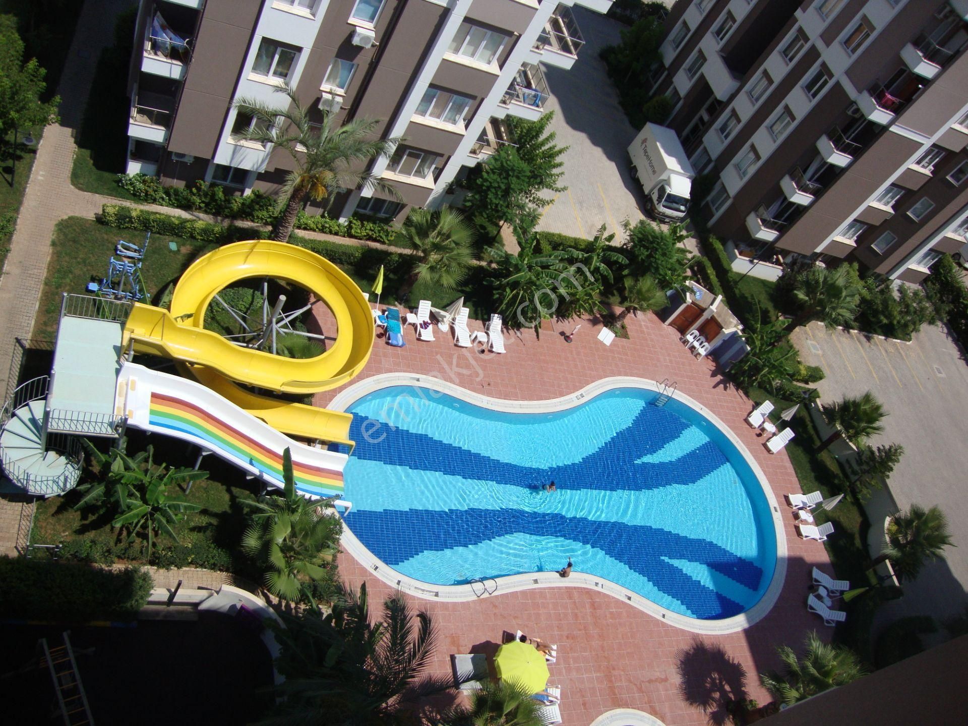 Antalya Konyaaltı Uncalıda Satılık Daire Lüks Sitede Havuzlu