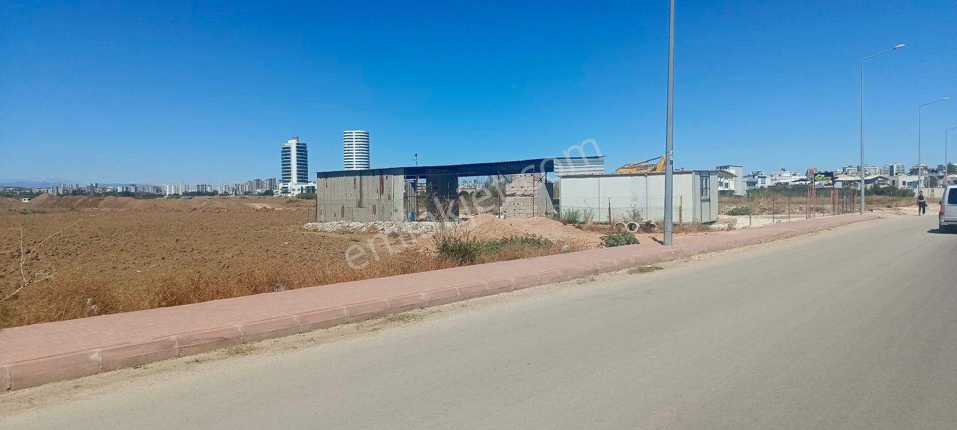 Real Civari Okul Karsisi Yeni Bulvar Uzeri Satilik Arsa