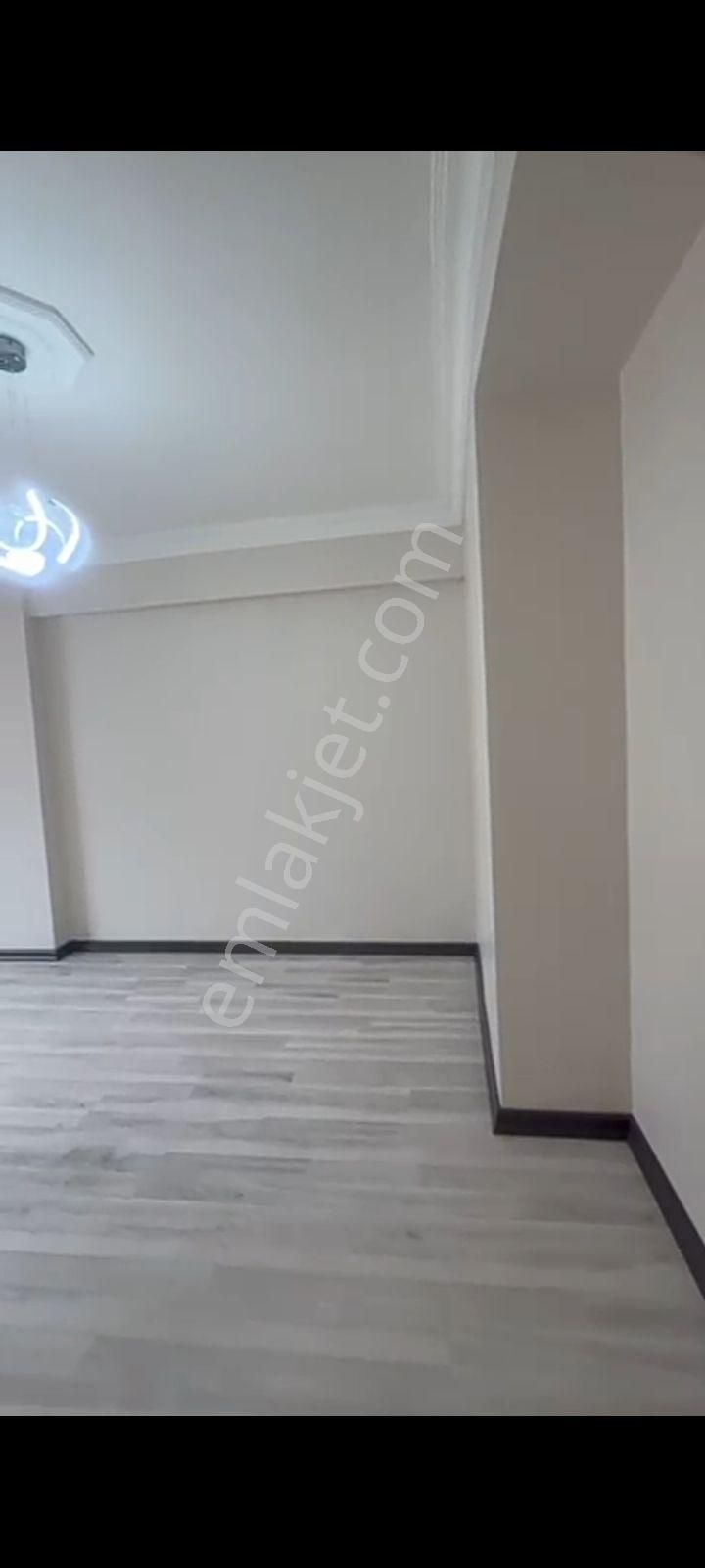 Esenyurt Mehterçeşme Mahallesi 2+1 Satılık Ara Kat Daire - Görsel 5