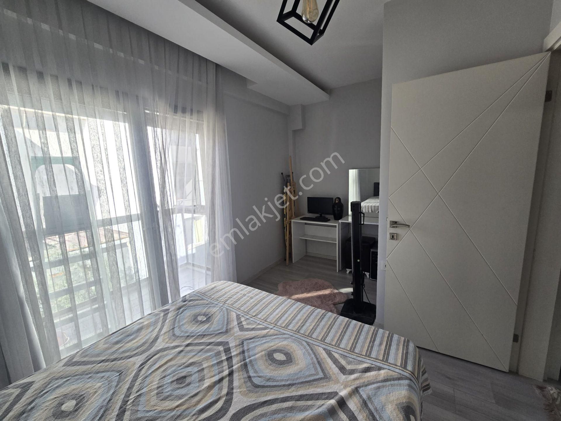 Kuşadası Kadınlardenızı Butık Sıte Içerısınde Satılık Dubleks