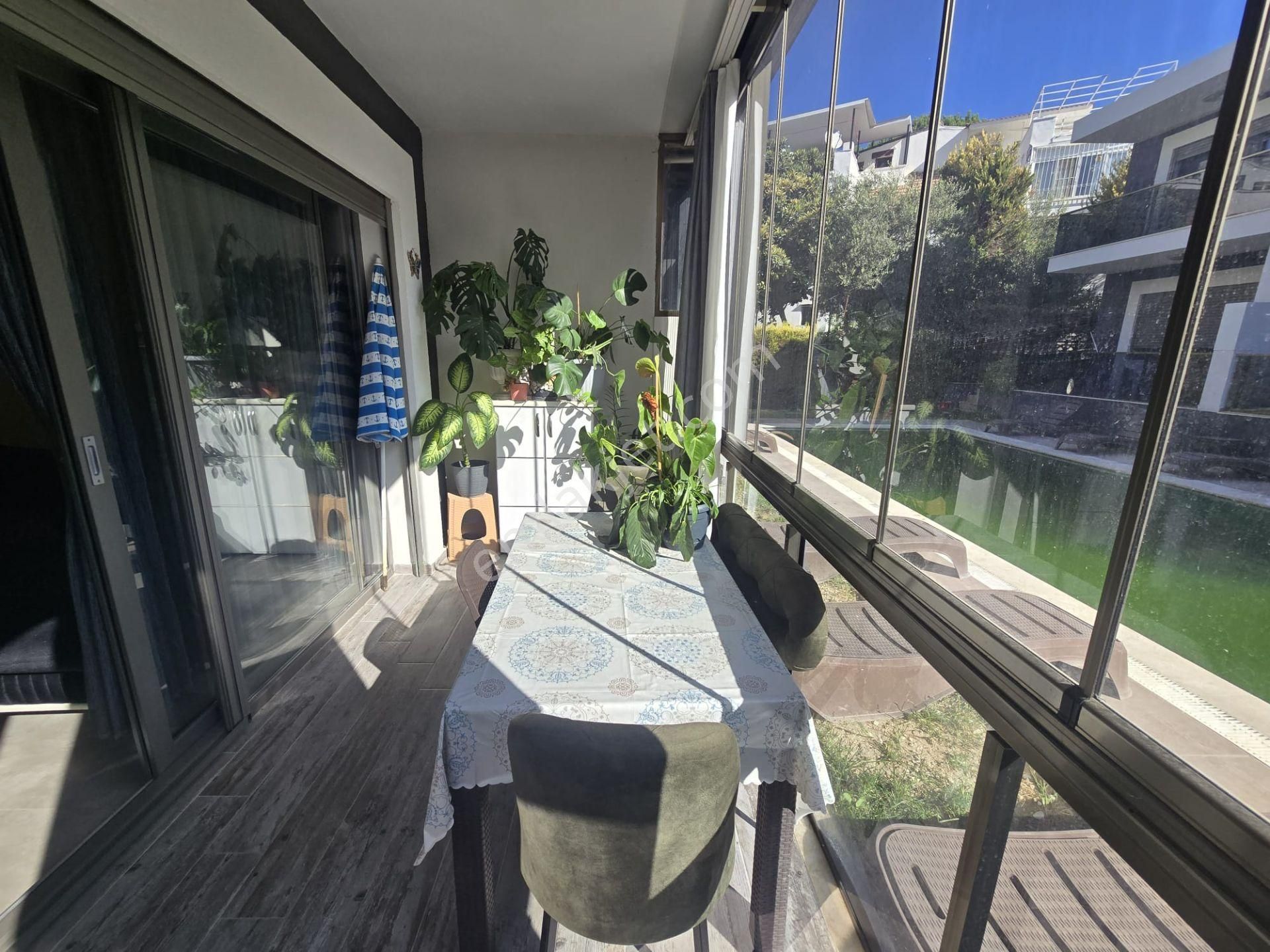 Kuşadası Kadınlardenızı Butık Sıte Içerısınde Satılık Dubleks - Görsel 20