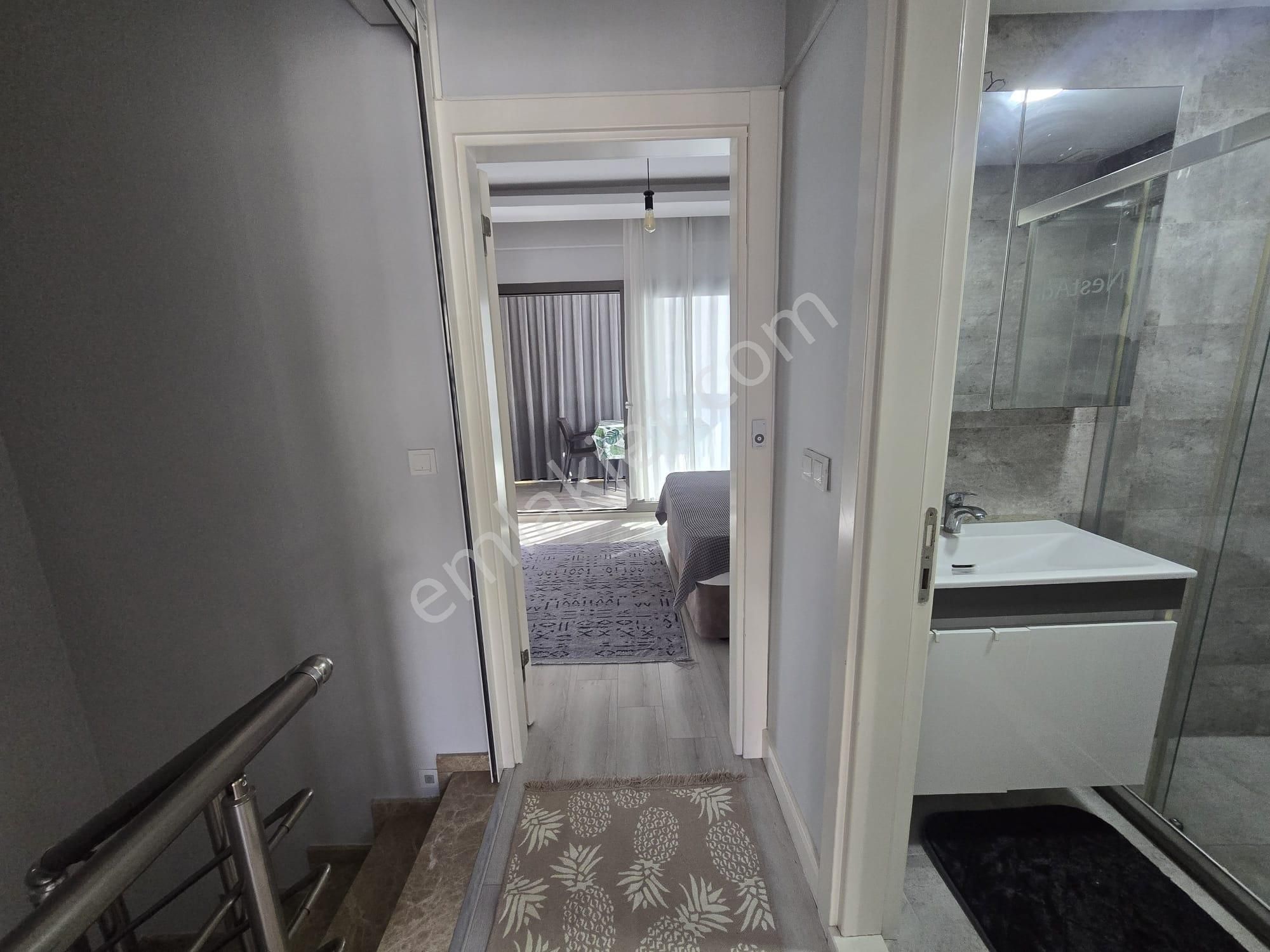 Kuşadası Kadınlardenızı Butık Sıte Içerısınde Satılık Dubleks - Görsel 31