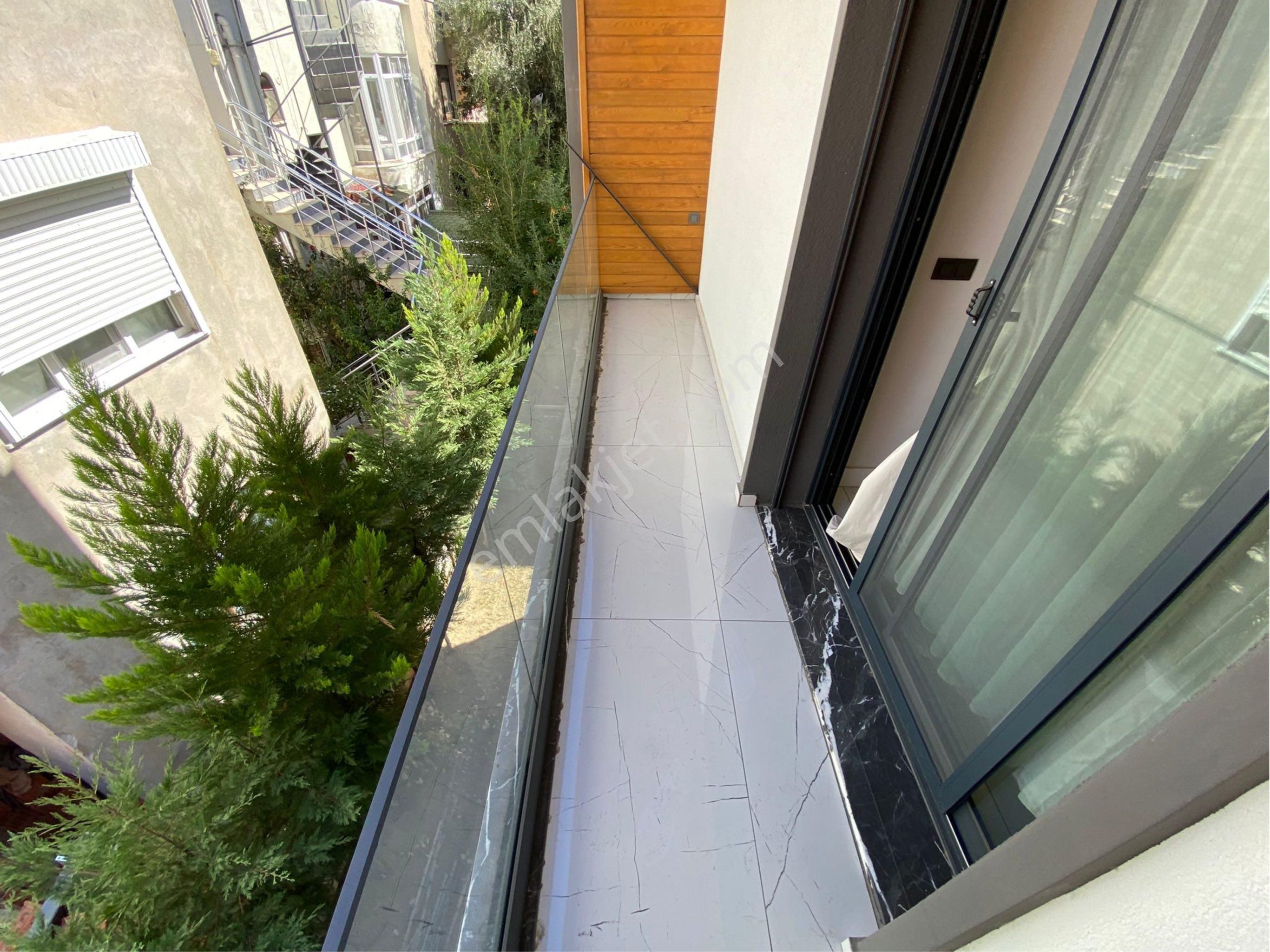 Güçlü Kardeşler Denize 150 Metre Lüks 4+1 Trıblex Villa - Görsel 29