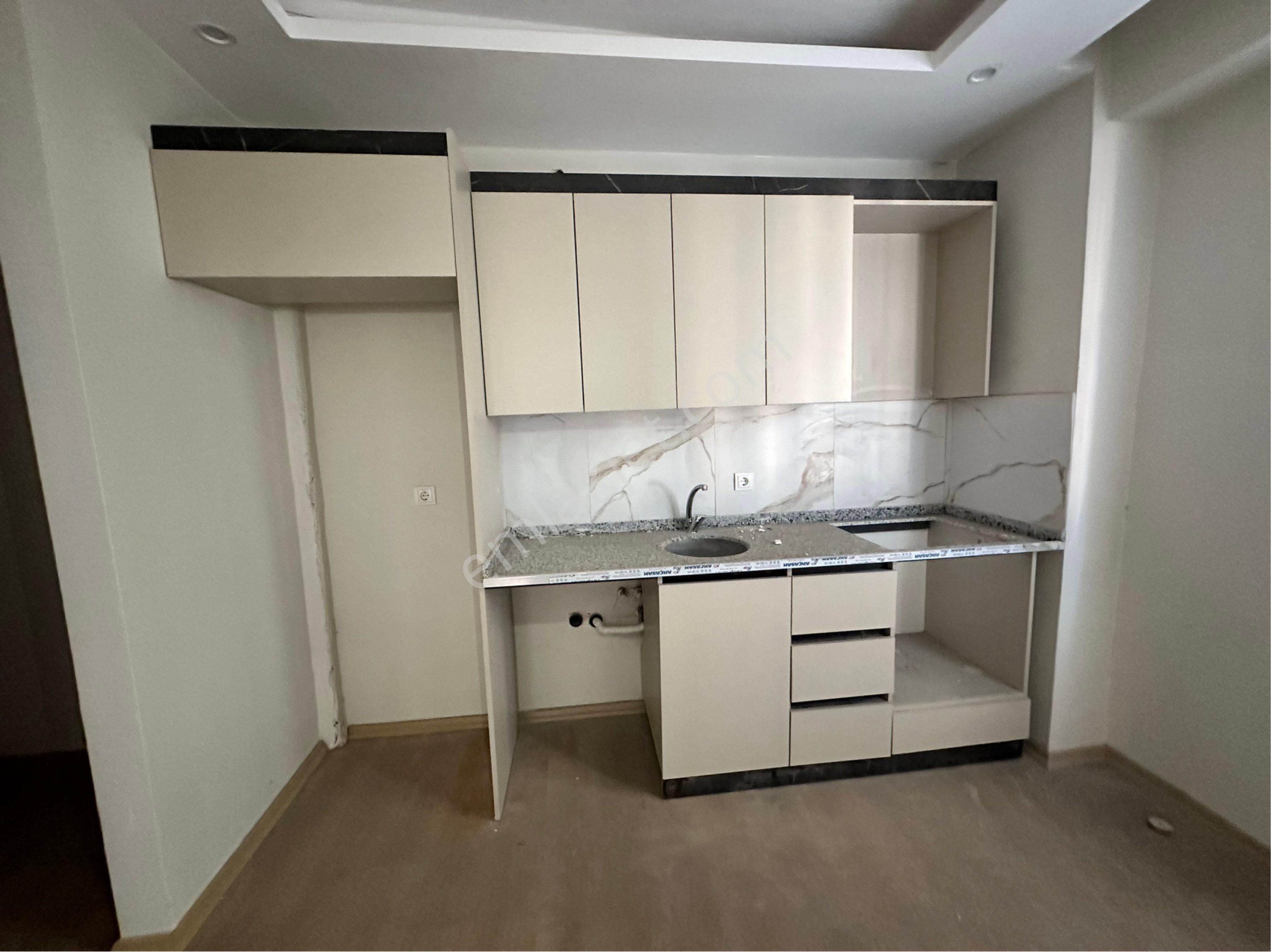 Dinç Emlaktan Satılık 1+1 Sıfır Daire