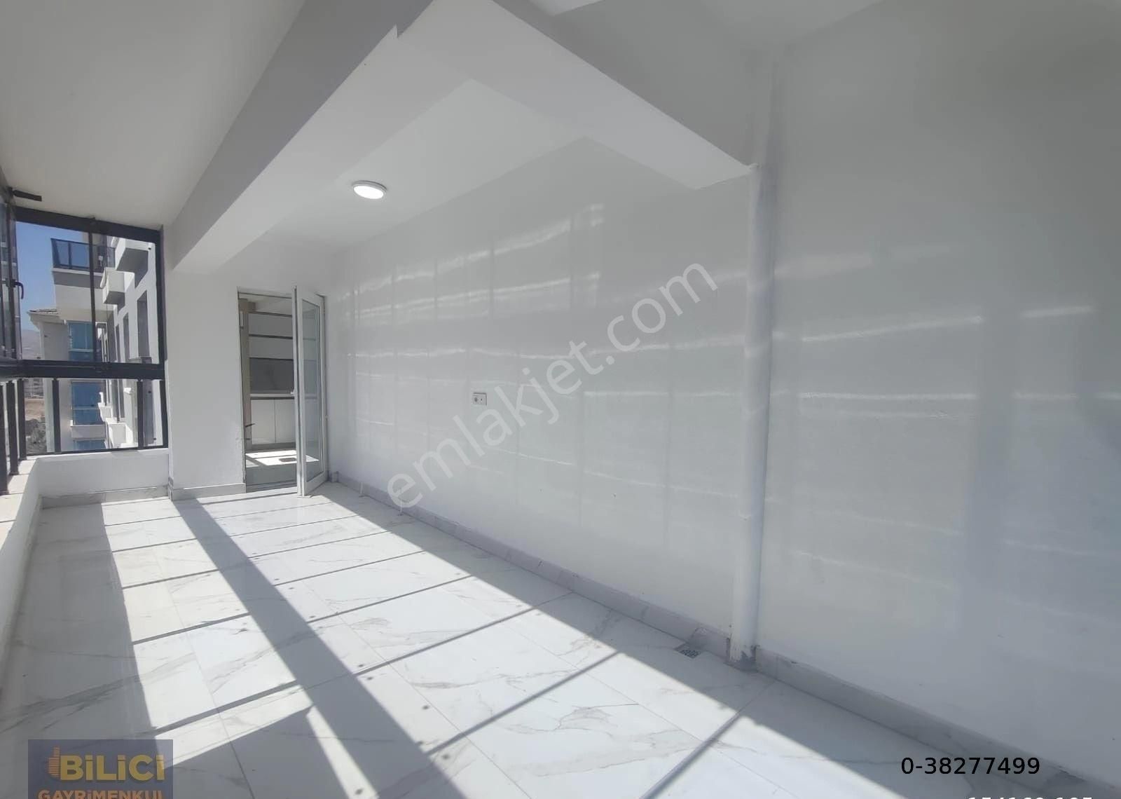 //bilici Gayrimenkulden// 4+1 Merkezi Konumda Çift Balkonlu Lüks Konut - Görsel 4