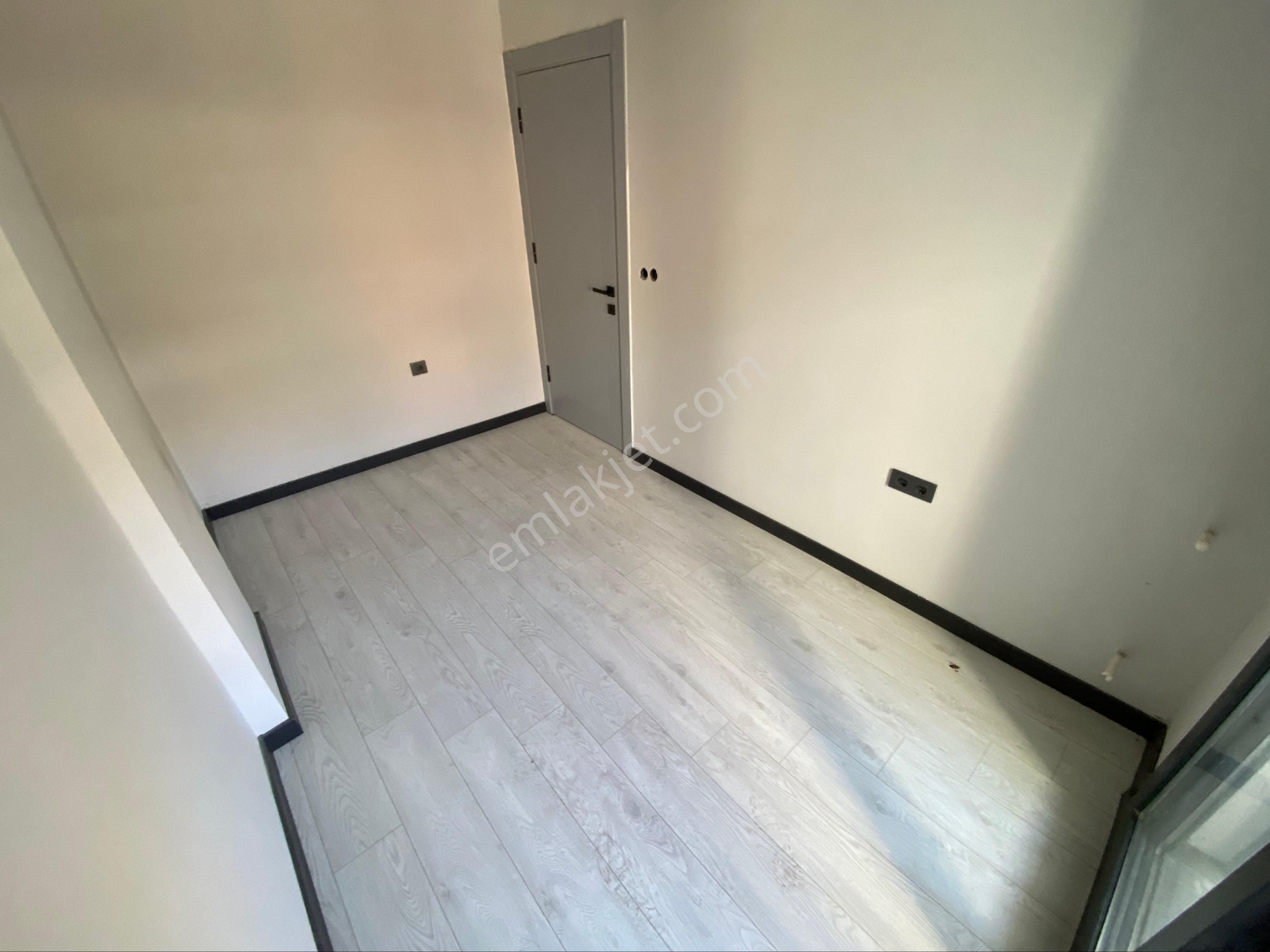 Bahçelievler’de Lüks Sıfır Arakat 2+1 Daire - Görsel 32