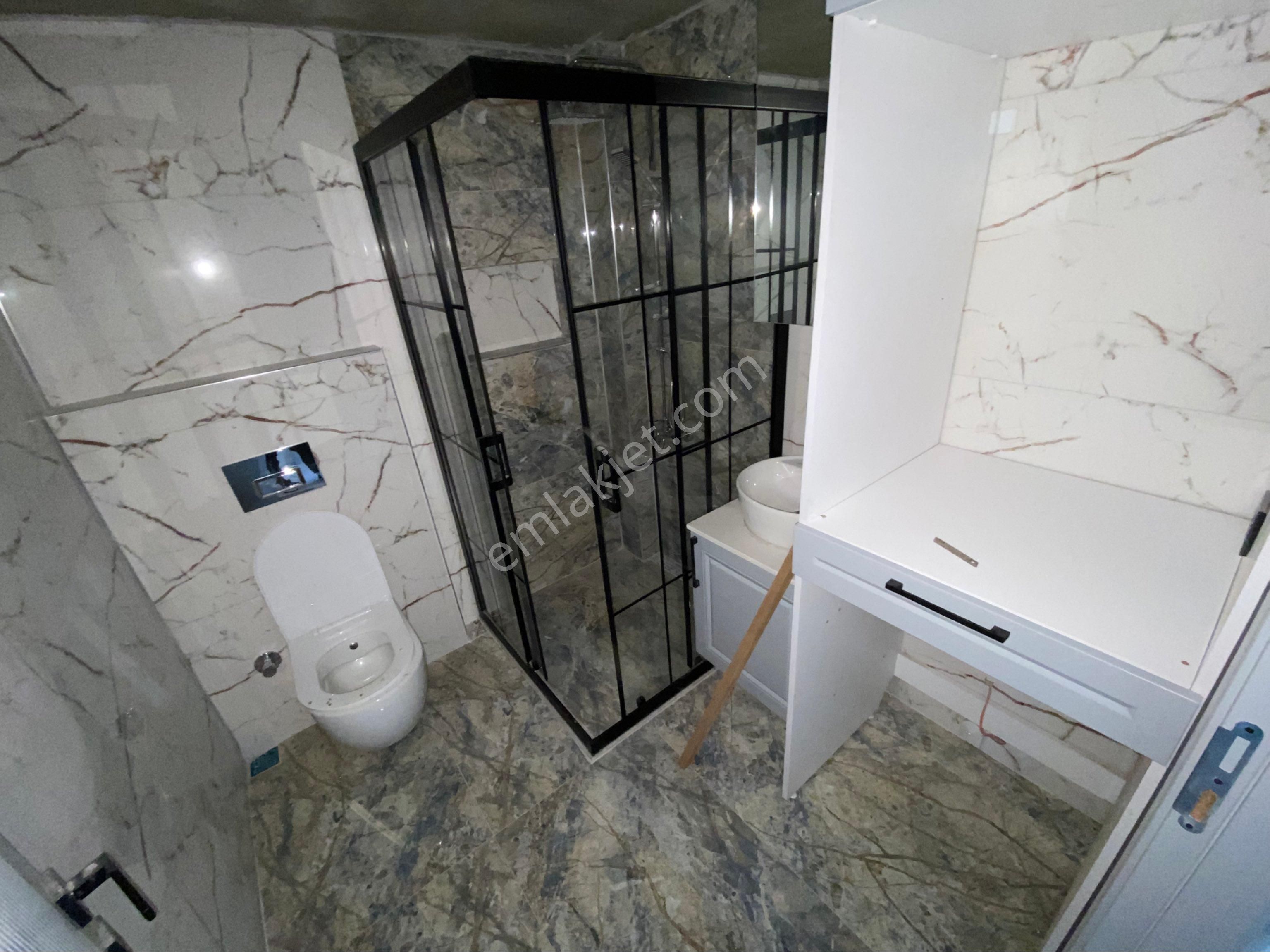 Bahçelievler’de Lüks Sıfır Arakat 2+1 Daire - Görsel 15