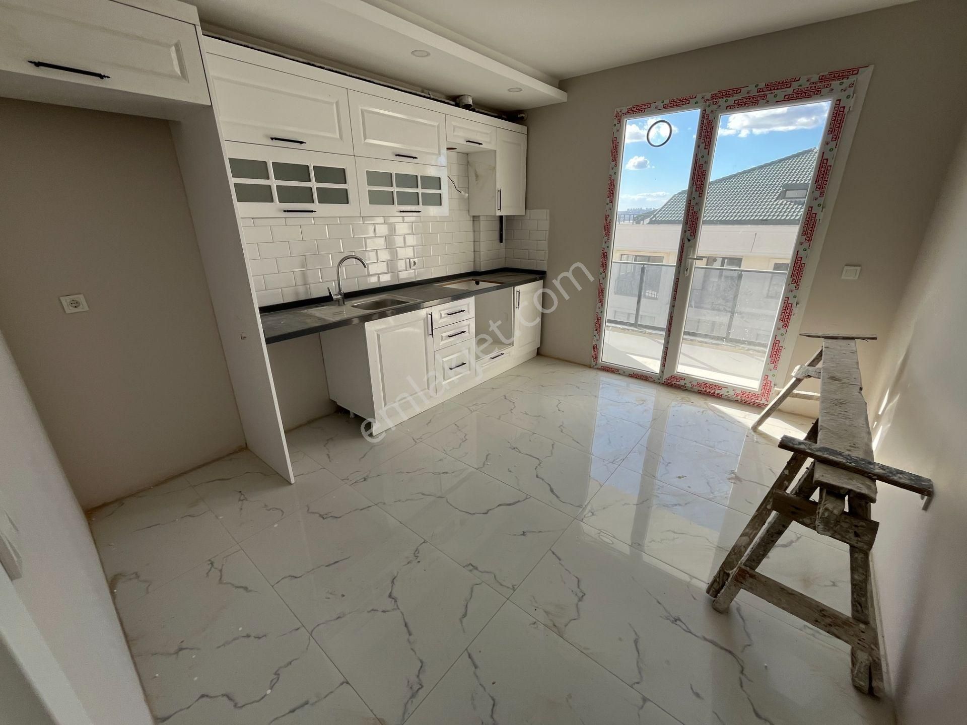 Büyükçekmece Cumhuriyet Mah Sıfır Ultra Lüks Butik Sitede 2+1 Satılık Daire - Görsel 3
