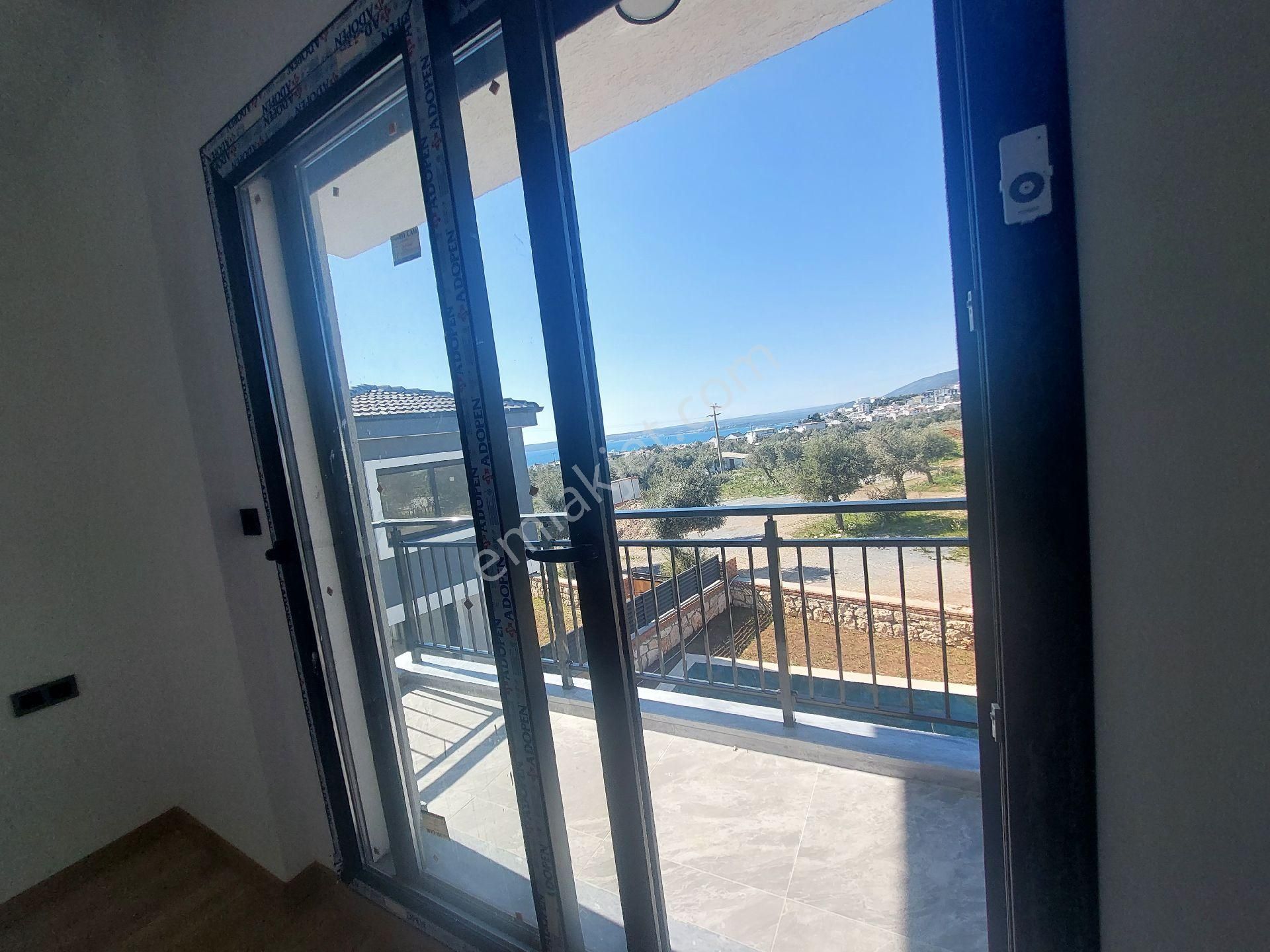 3+1 Tam Müstakil Villa Havuzlu Otoparklı Deniz Manzaralı - Görsel 35