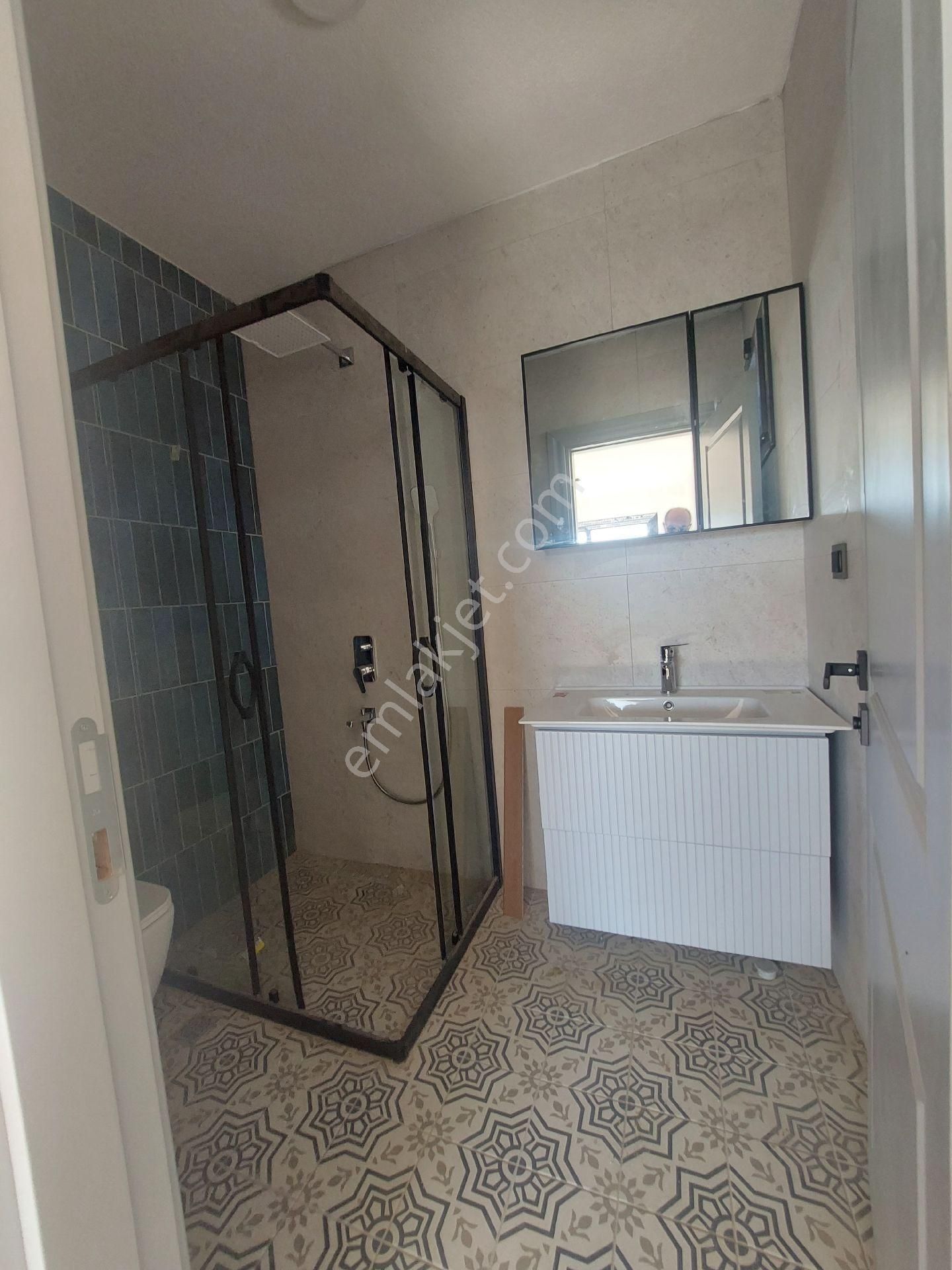 3+1 Tam Müstakil Villa Havuzlu Otoparklı Deniz Manzaralı - Görsel 8