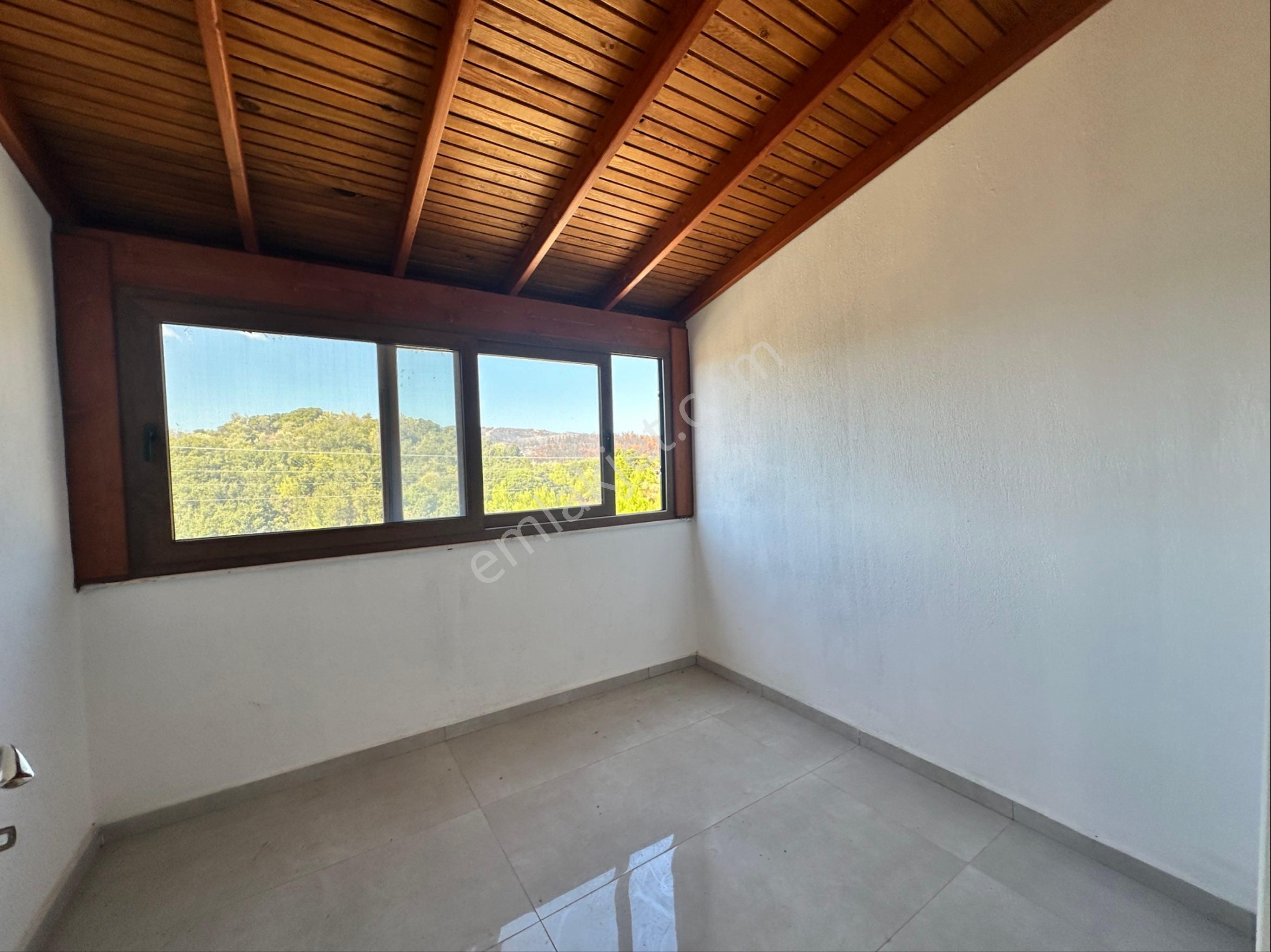 Seferihisar Doğanbeyde3+1 Satılık Villa Denize 5km - Görsel 12