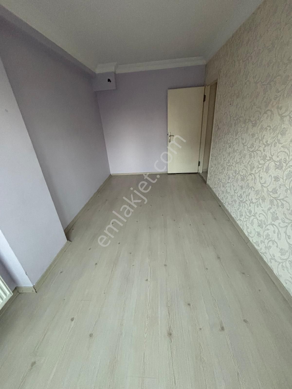 Sancaktepe Merve Mah. Opet Arkası 2+1 Kiralık Arakat Daire - Görsel 18