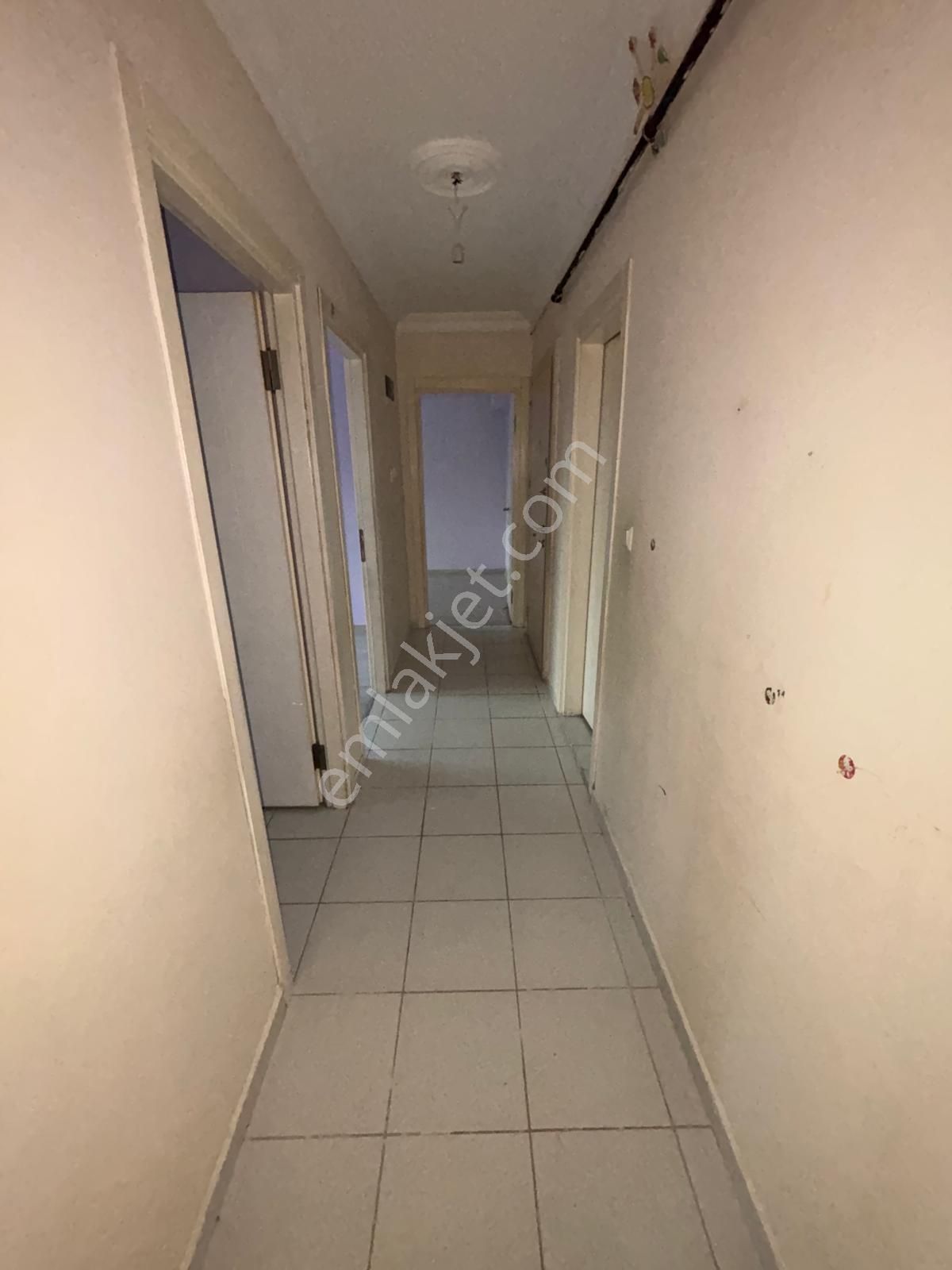 Sancaktepe Merve Mah. Opet Arkası 2+1 Kiralık Arakat Daire - Görsel 9